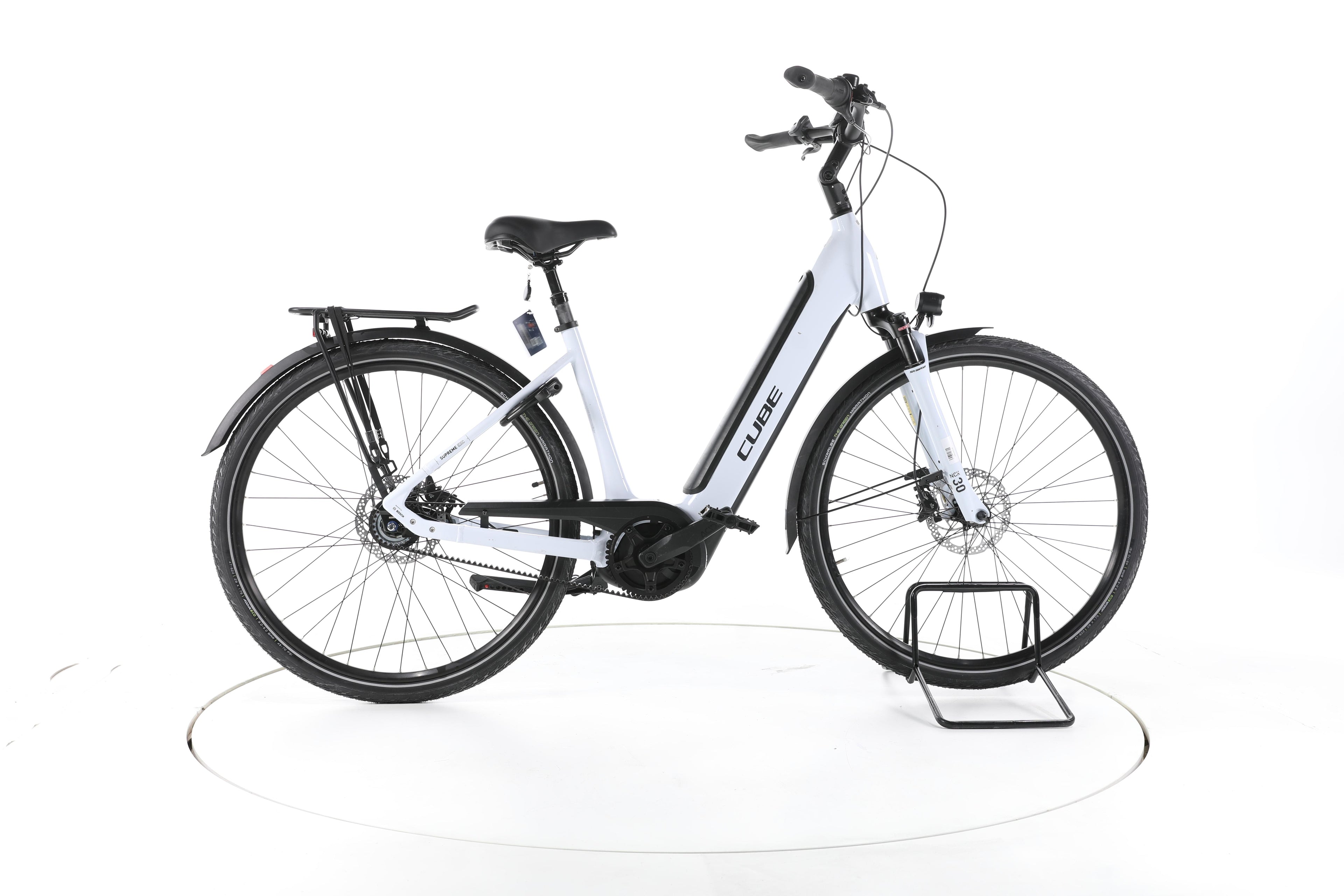 Cube Supreme Hybrid EXC City E-Bike Tiefeinsteiger 2023 - Image 1