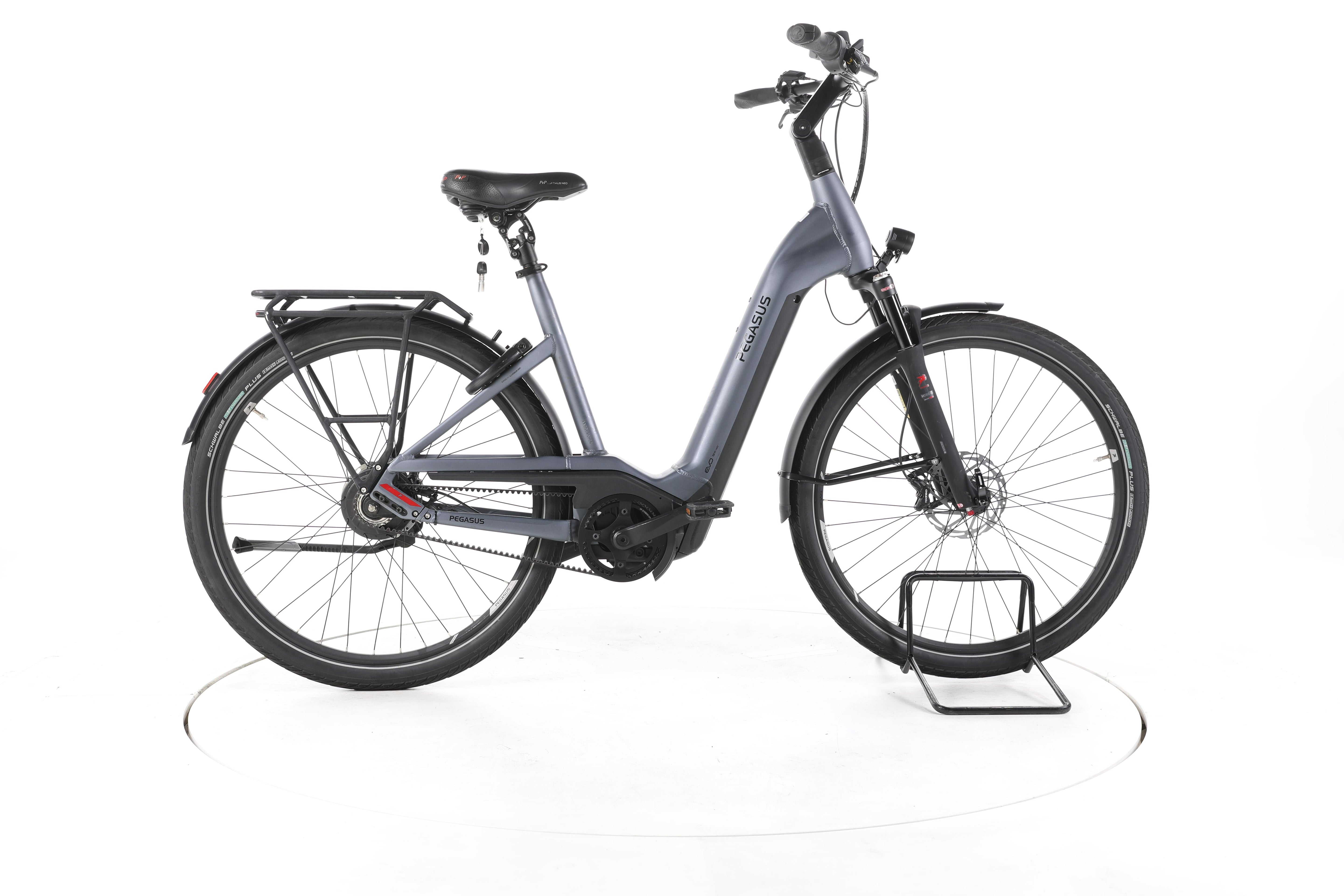 Pegasus Premio Evo NV Lite Belt City E-Bike Tiefeinsteiger 2025 - Image 1