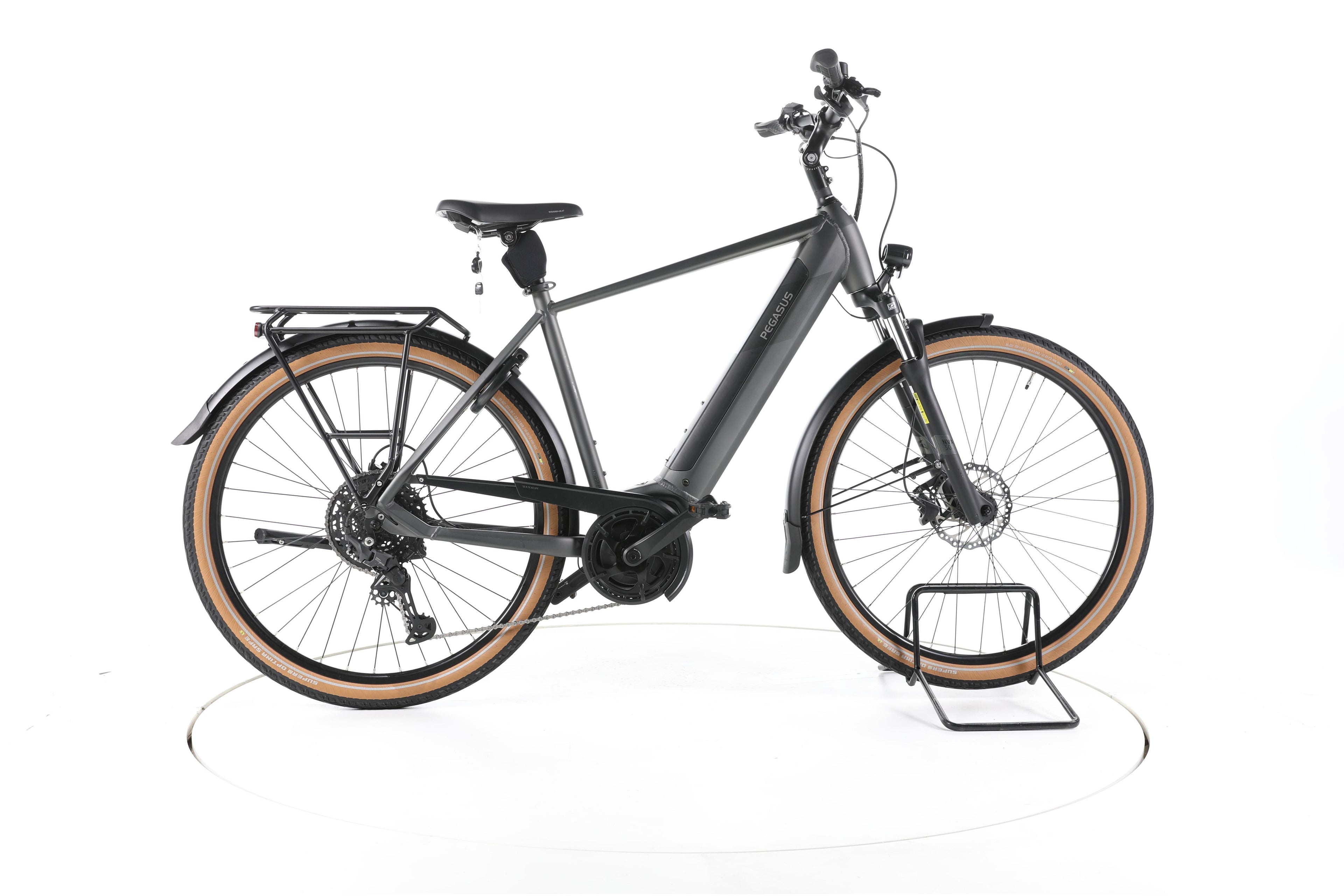 Pegasus Solero EVO Trekking E-Bike 2024 - Image 1