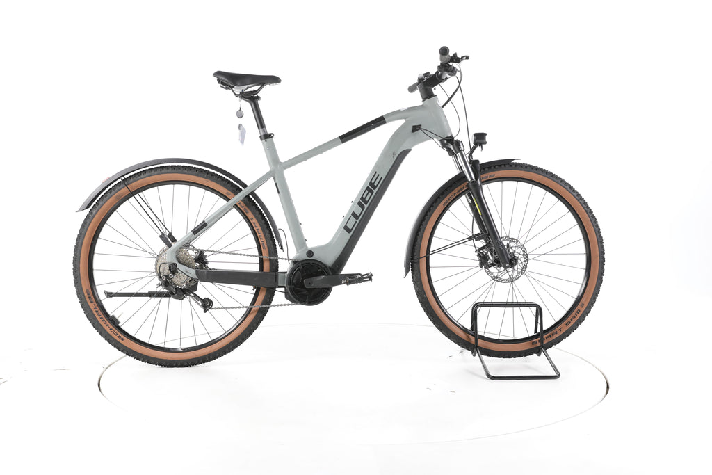 Cube Reaction Hybrid Performance Trekking E-Bike - Image 1