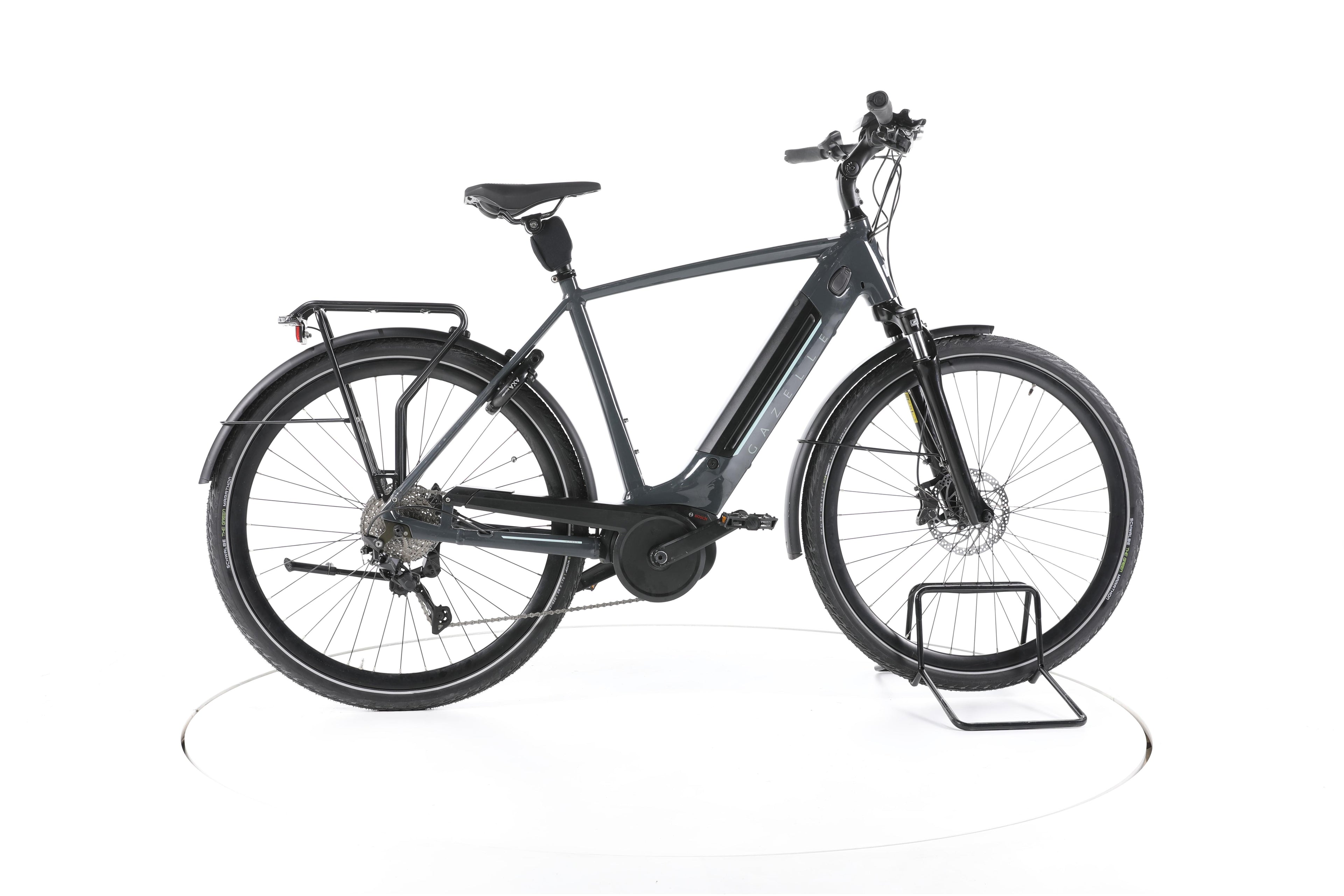 Gazelle Ultimate T10 HMB Trekking E-Bike - Image 1