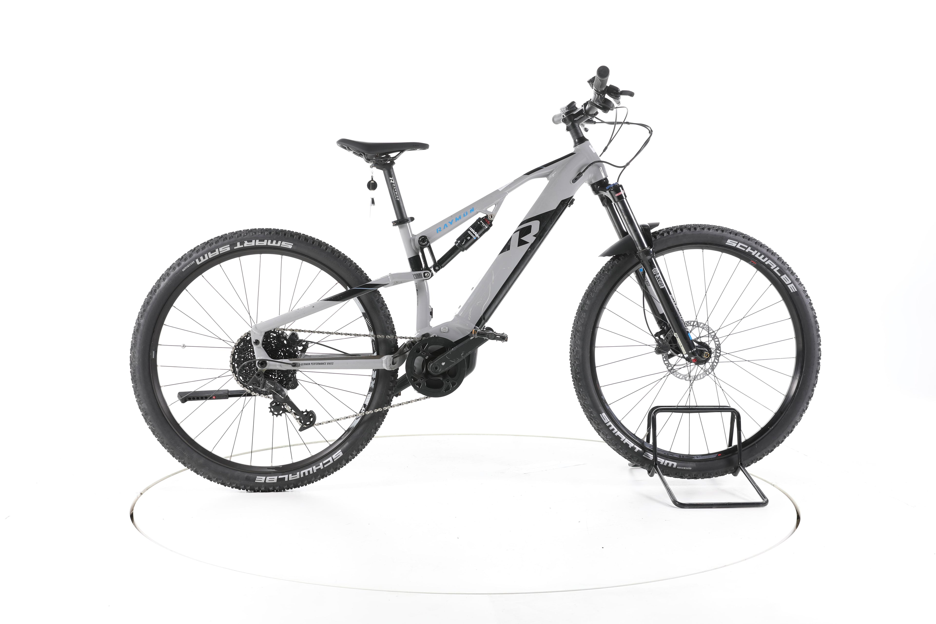 R Raymon FullRay 130E 5.0 Fully E-Bike - Image 1