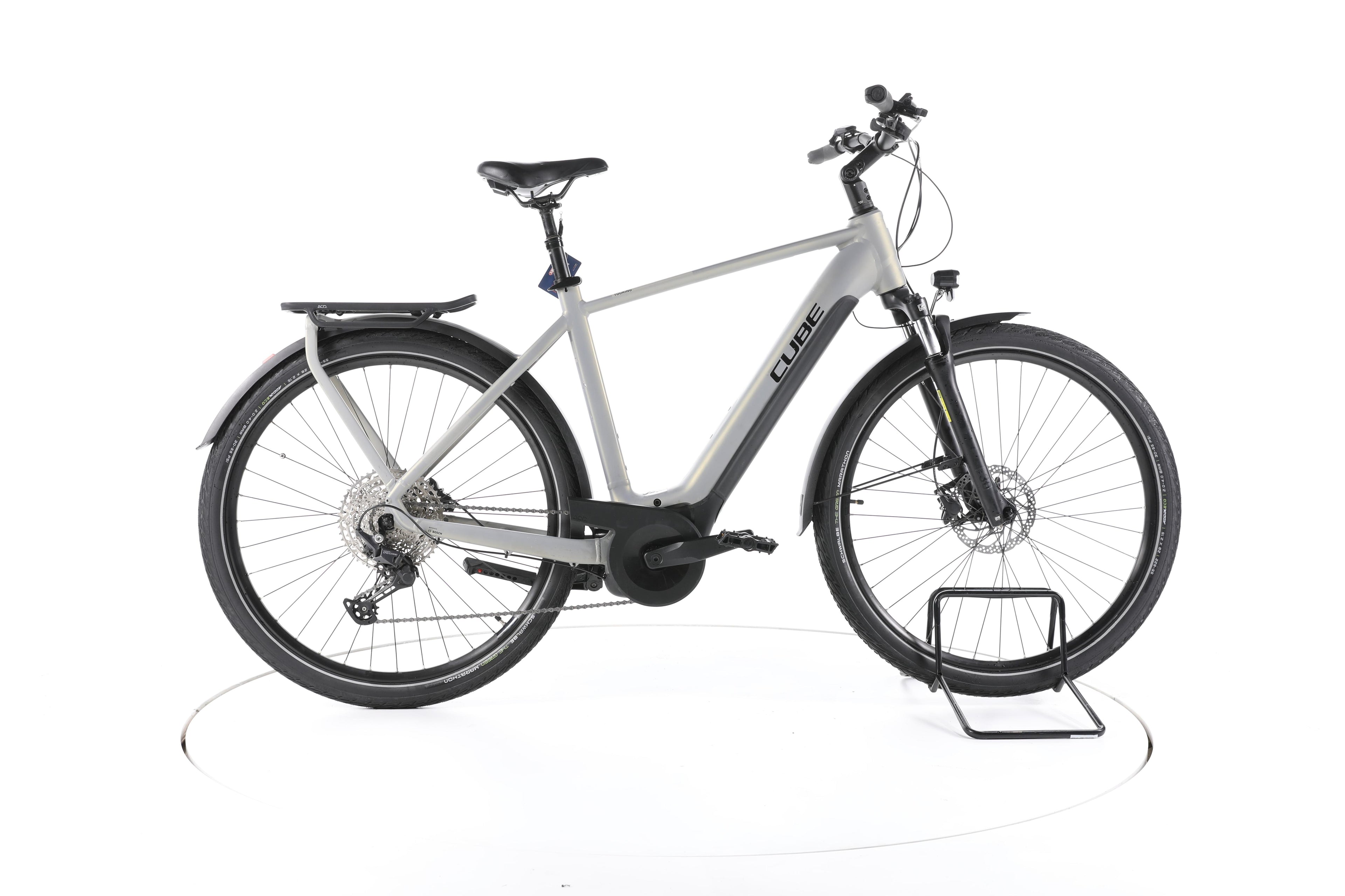 Cube Touring Hybrid Pro Trekking E-Bike 2023 - Image 1