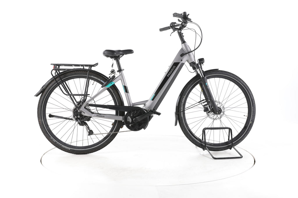 Pegasus Premio Evo CX 750 Trekking E-Bike Tiefeinsteiger - Image 1