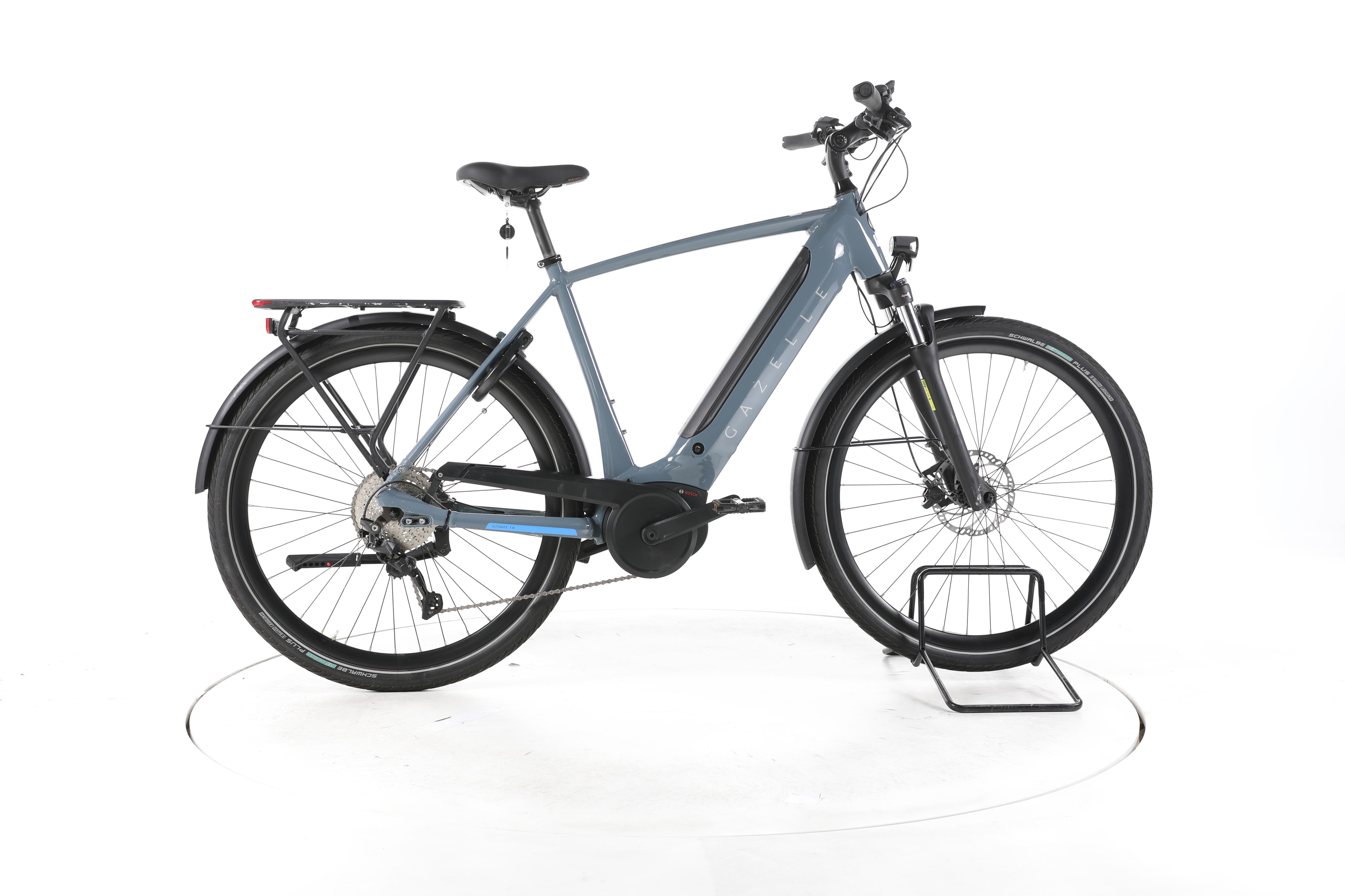 Gazelle Ultimate T10 HMB Trekking E-Bike - Image 1