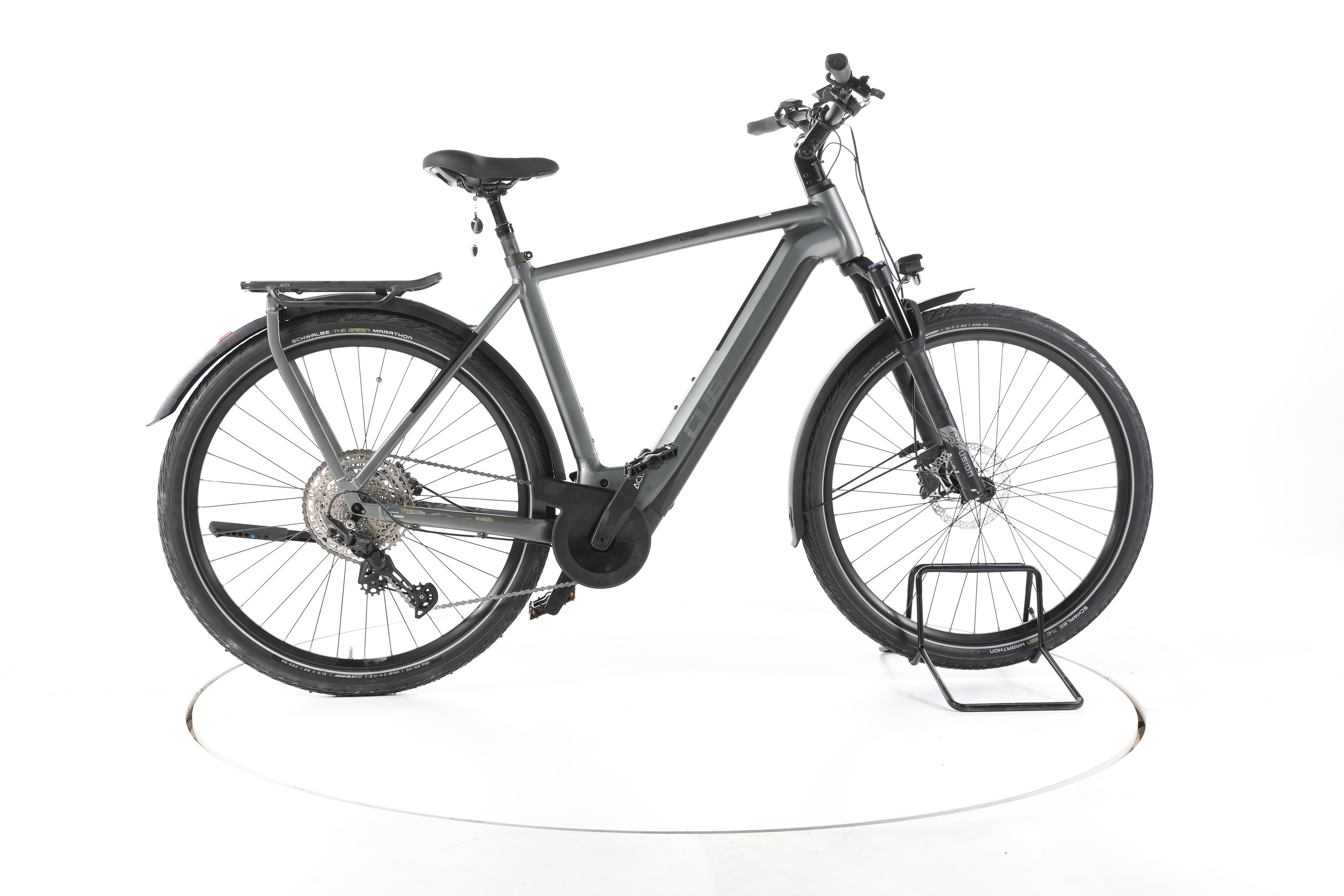 Cube Kathmandu Hybrid Pro 750 Trekking E-Bike - Image 1
