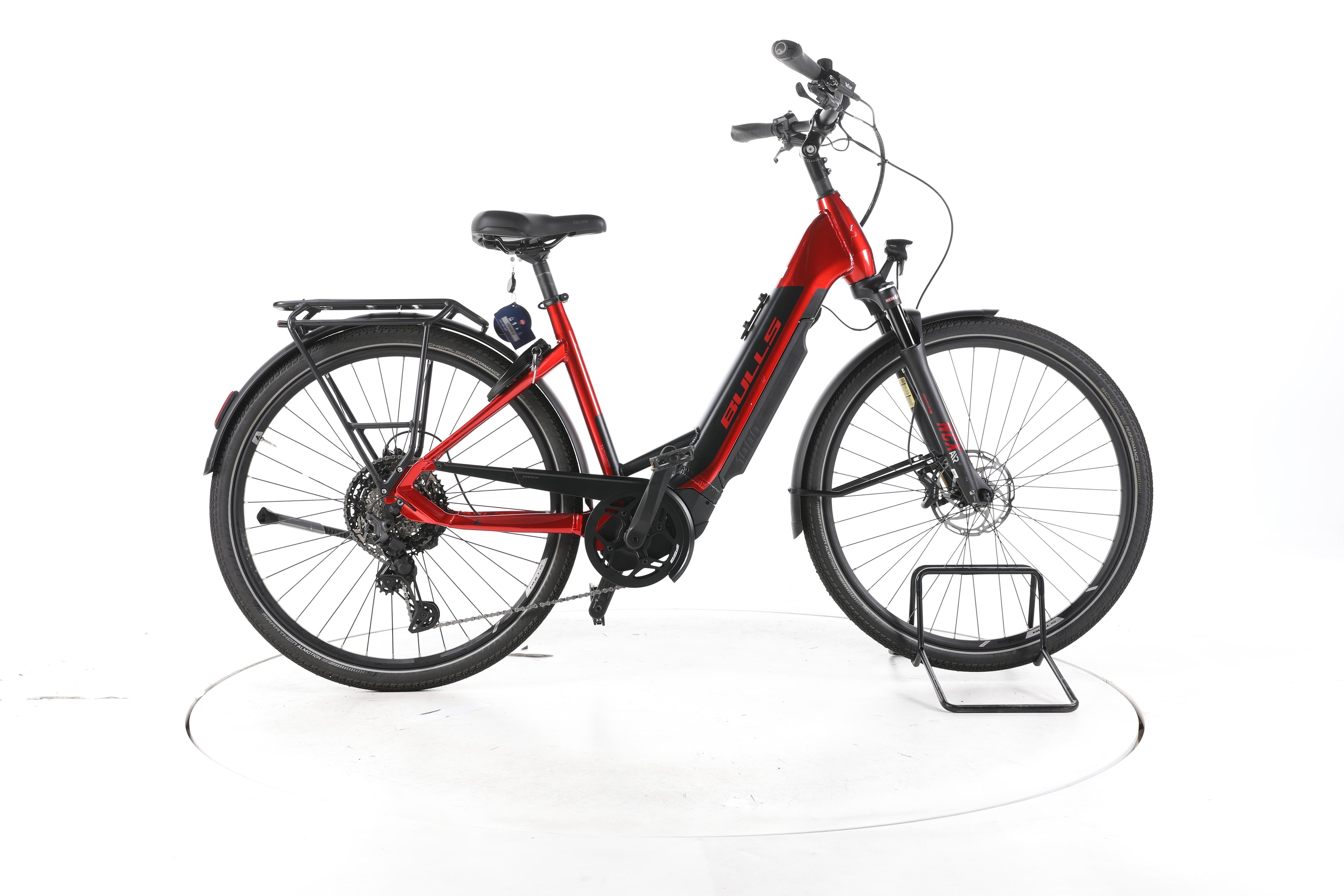 Bulls Lacuba EVO 11 Trekking E-Bike Tiefeinsteiger - Image 1