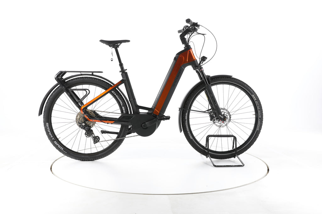 Bergamont E- Ville SUV Tour Trekking E-Bike Tiefeinsteiger - Image 1