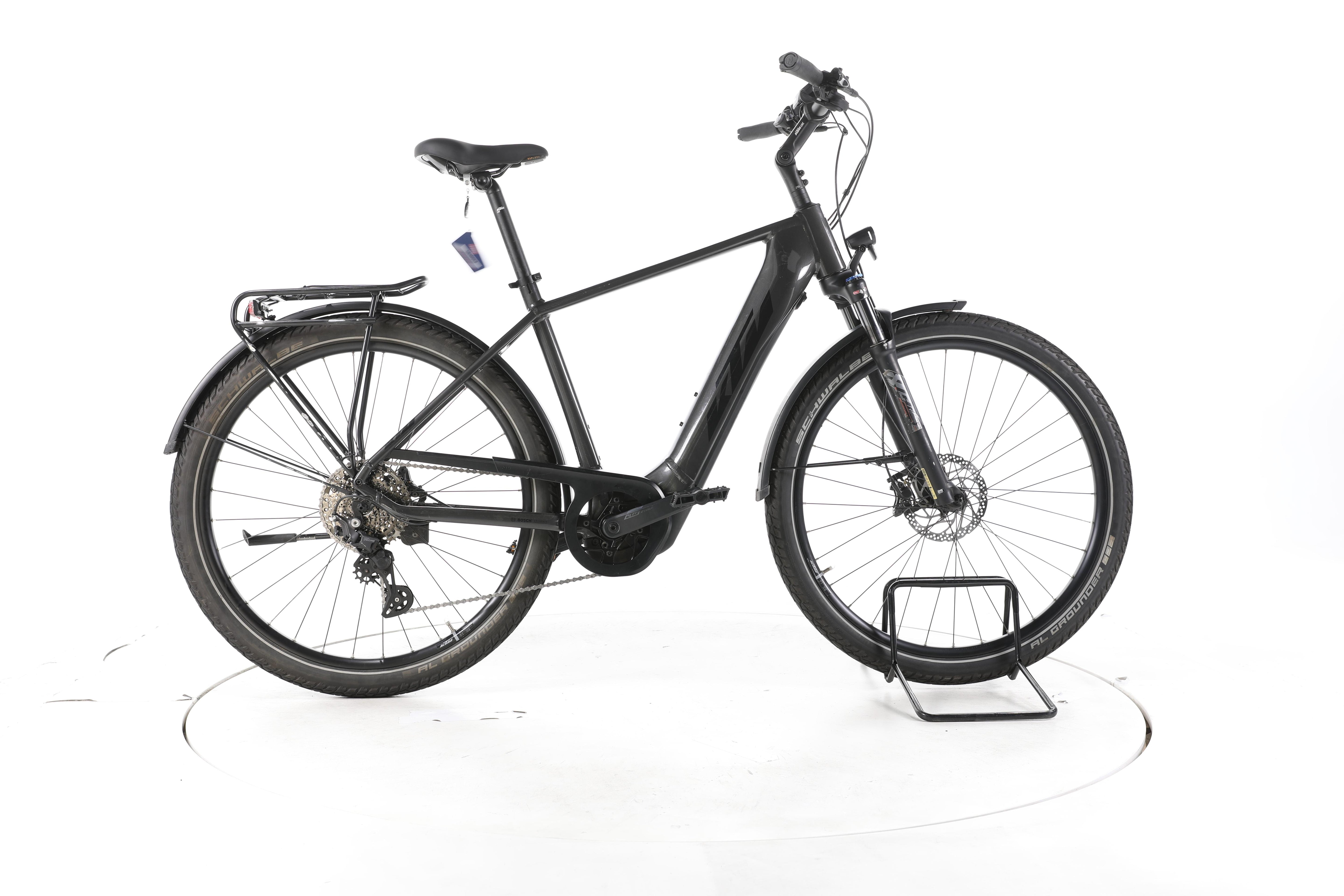 KTM Macina Gran 620 Trekking E-Bike - Image 1