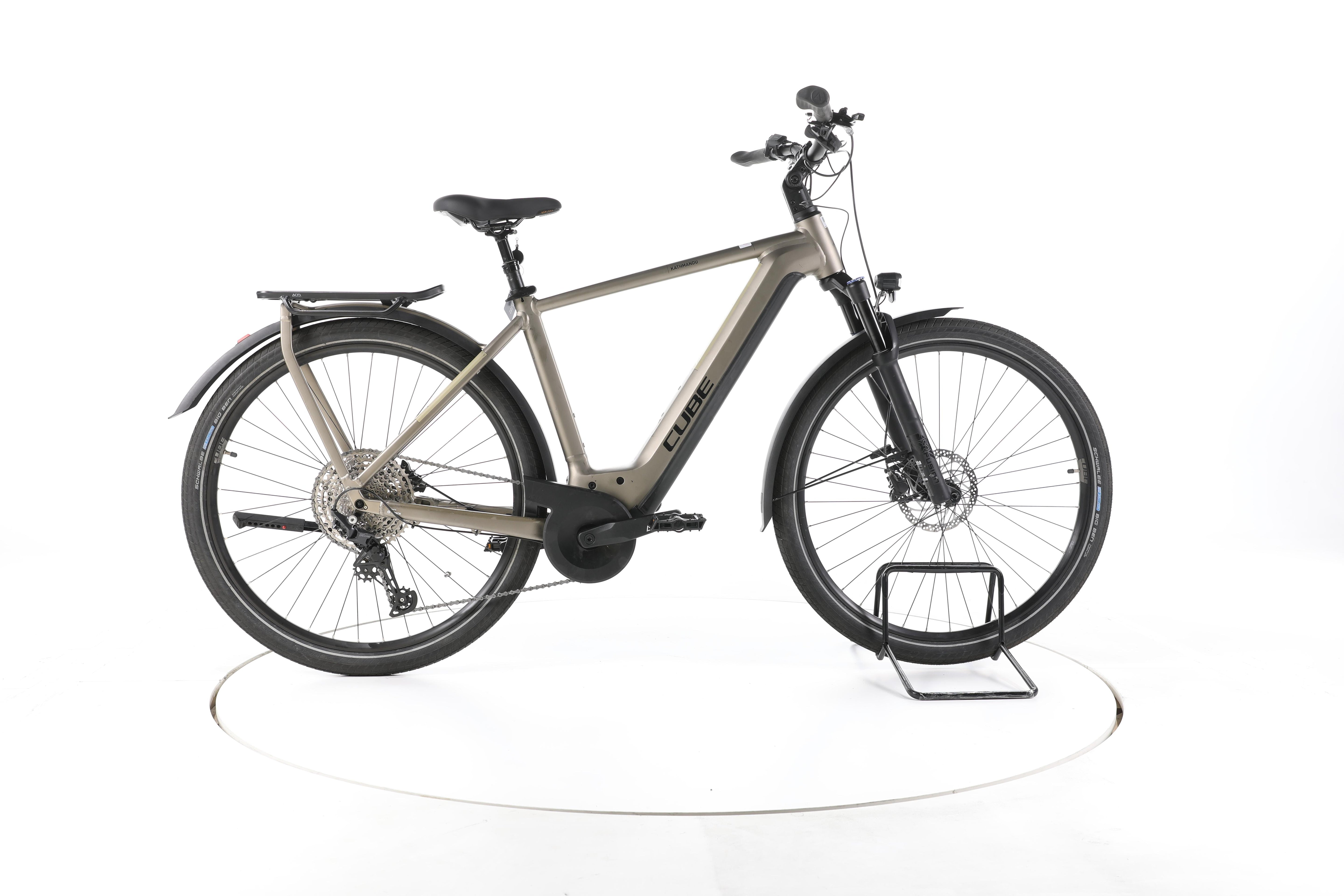 Cube Kathmandu Hybrid Pro Trekking E-Bike - Image 1