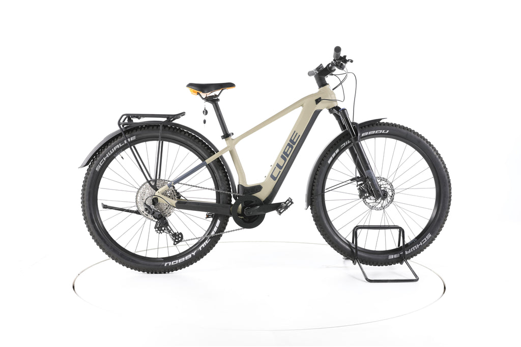 Cube Reaction Hybrid Pro Trekking E-Bike - Image 1