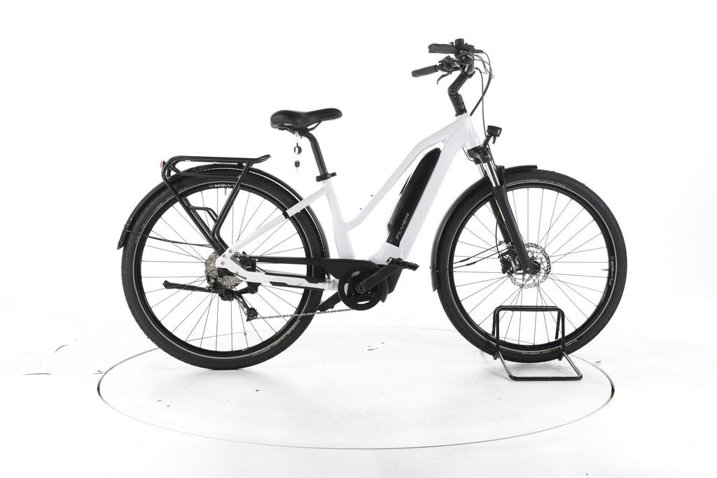 FLYER Upstreet 5 3.12 Trekking E-Bike Tiefeinsteiger - Image 1