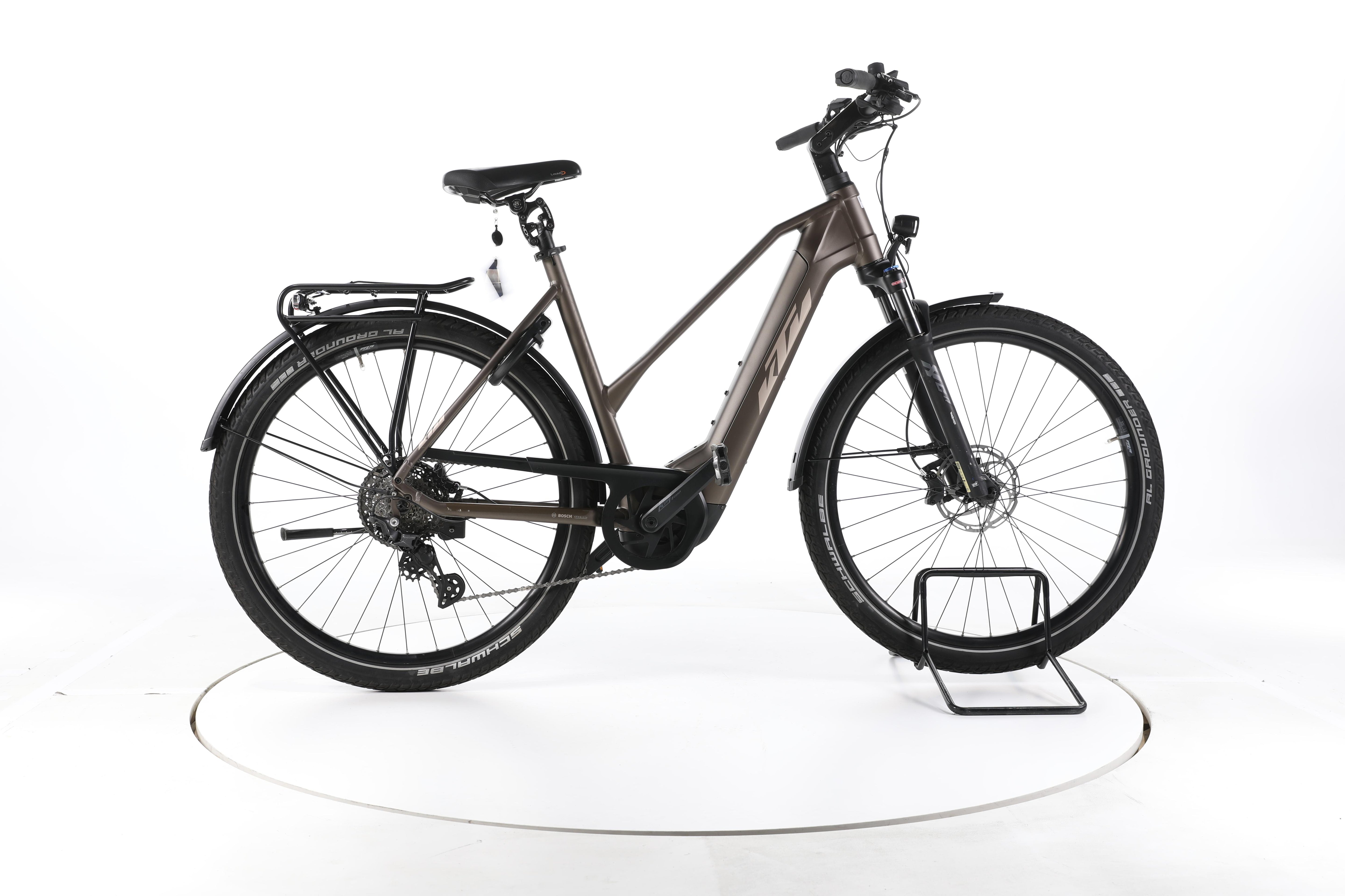 KTM Macina Gran 720 Trekking E-Bike - Image 1