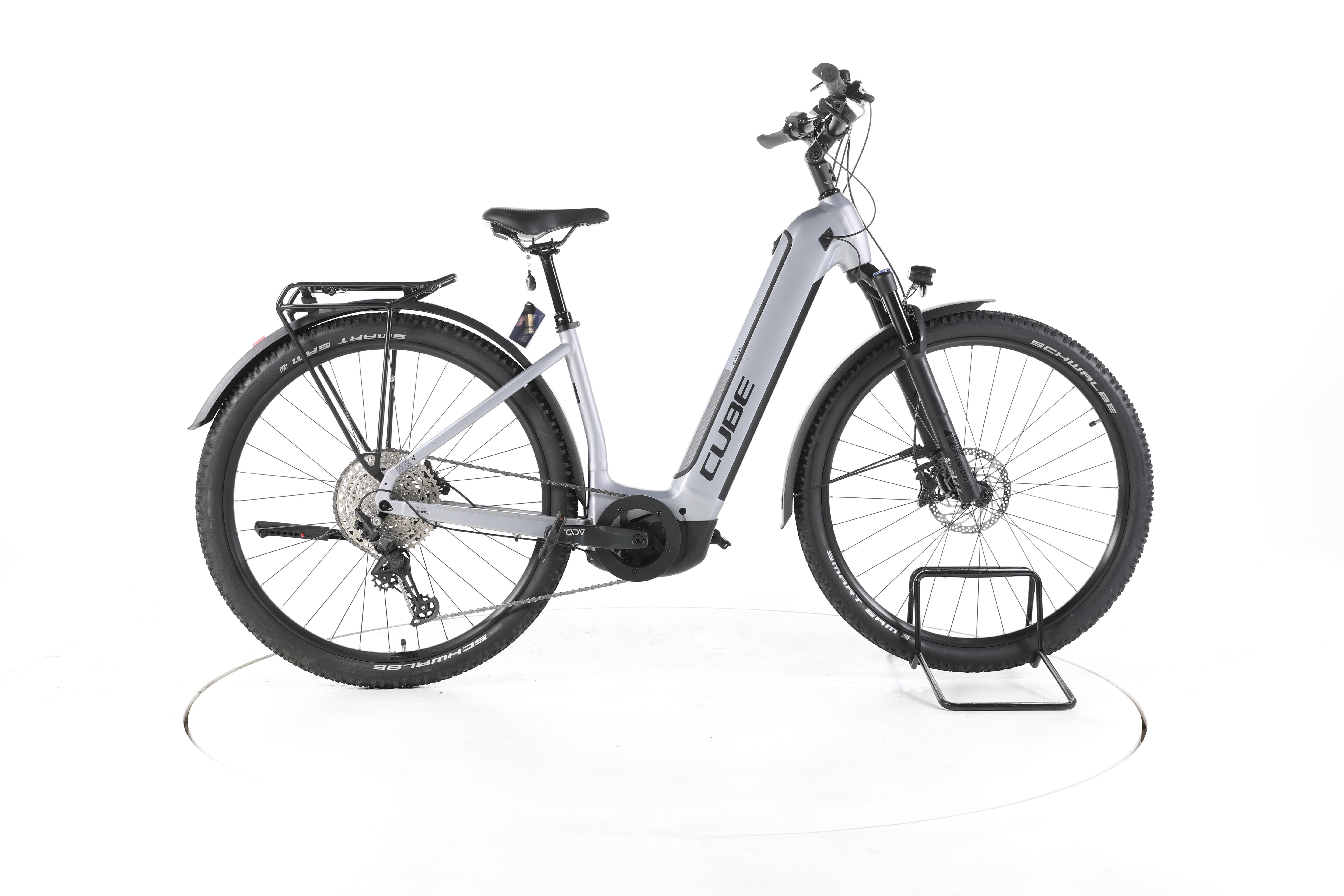 Cube Nuride EXC Trekking E-Bike Tiefeinsteiger - Image 1