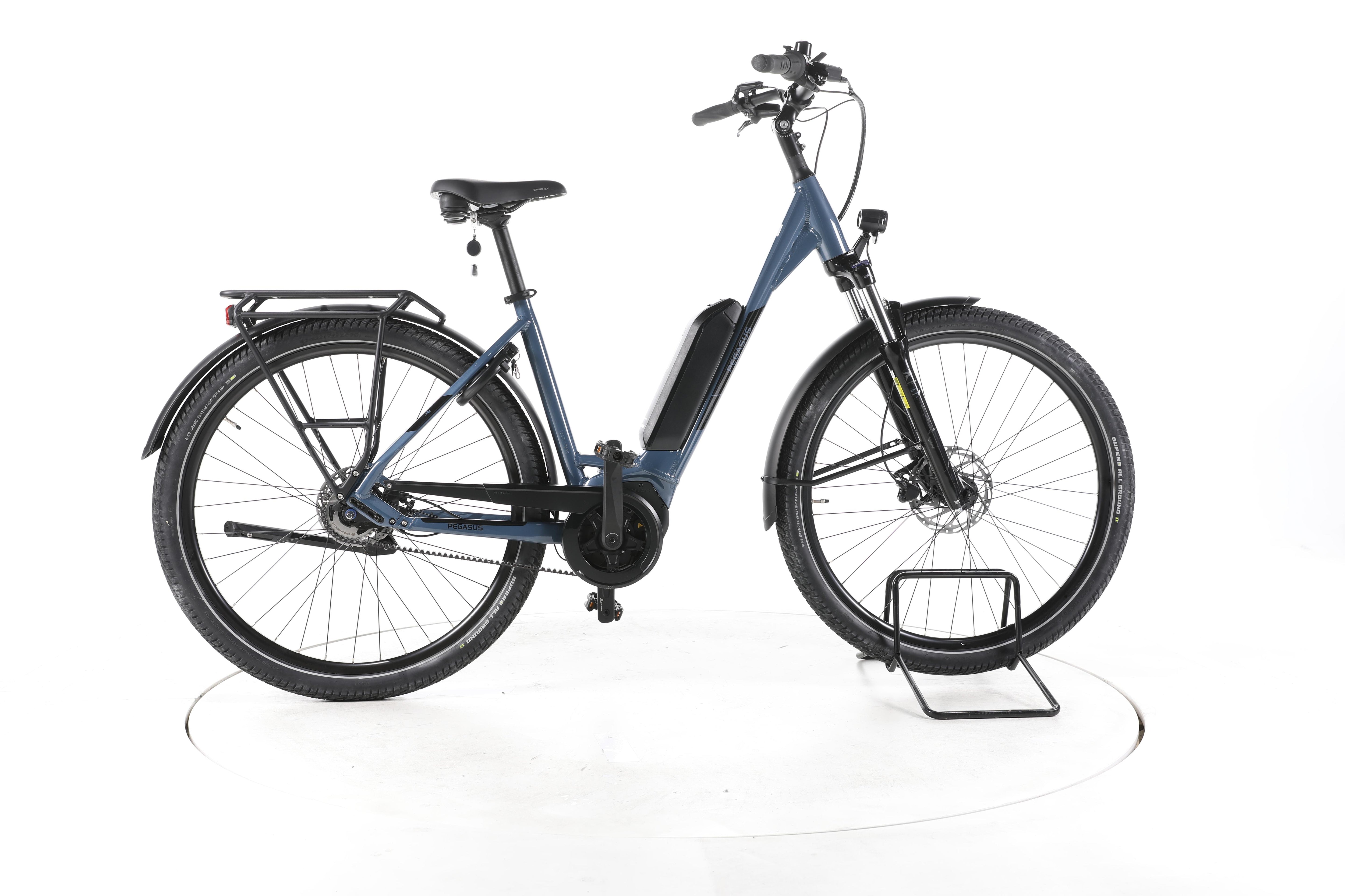Pegasus Solero E5R City E-Bike Tiefeinsteiger - Image 1