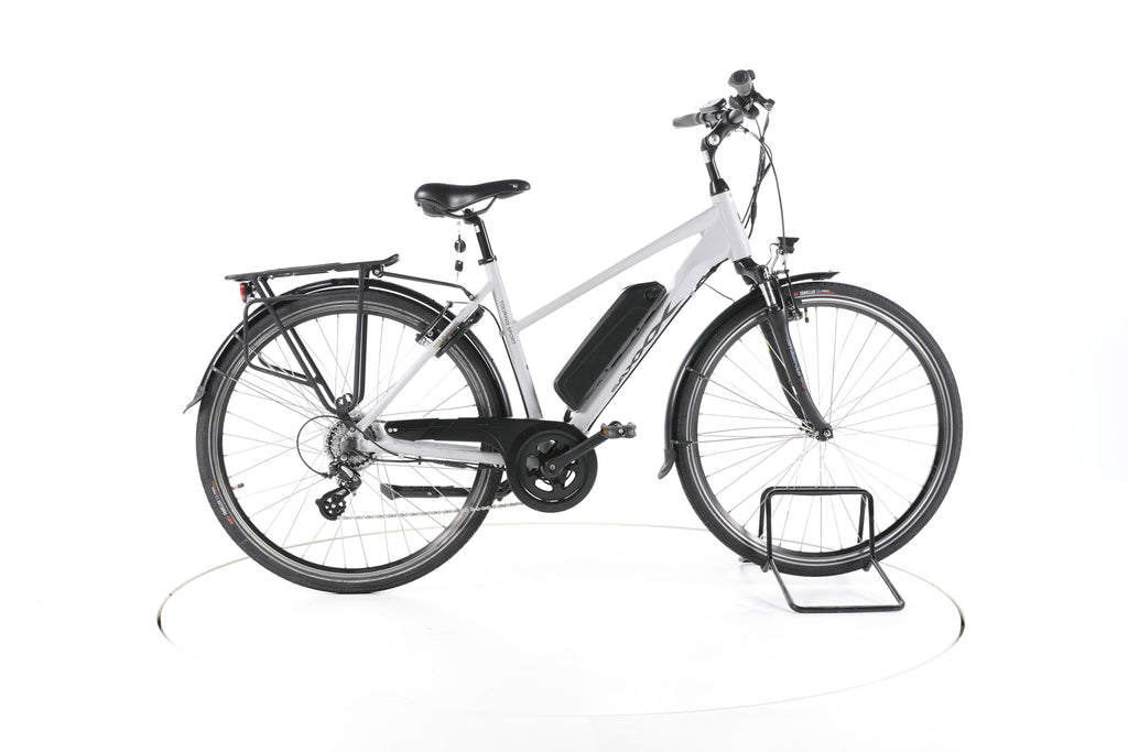 SAXXX Touring Sport Trekking E-Bike - Image 1