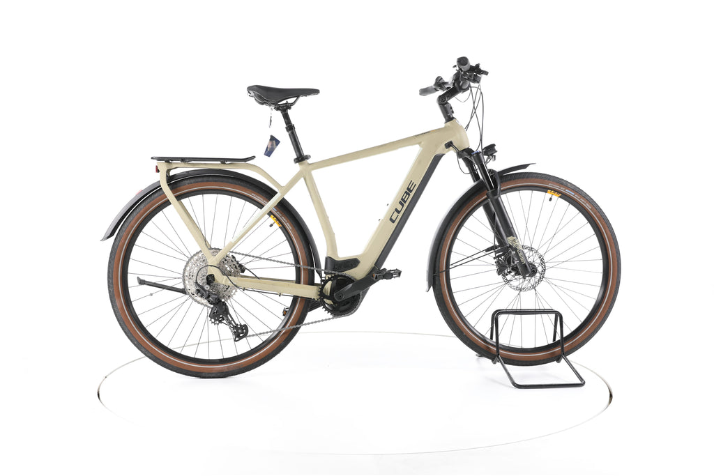 Cube Kathmandu Hybrid Pro Trekking E-Bike - Image 1