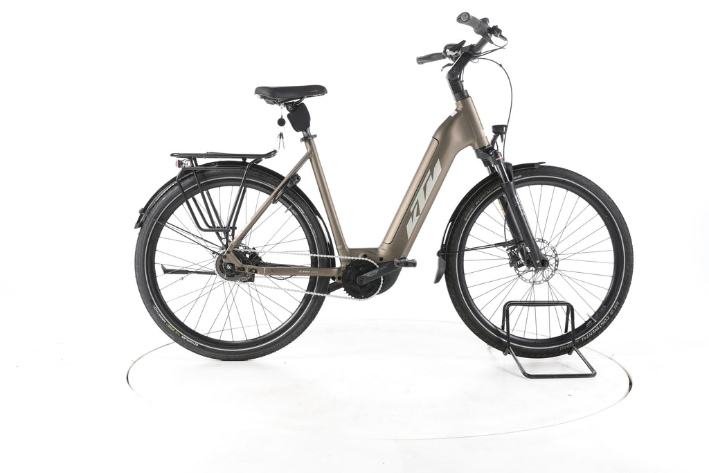KTM Macina City P 610 City E-Bike Tiefeinsteiger 2024 - Image 1