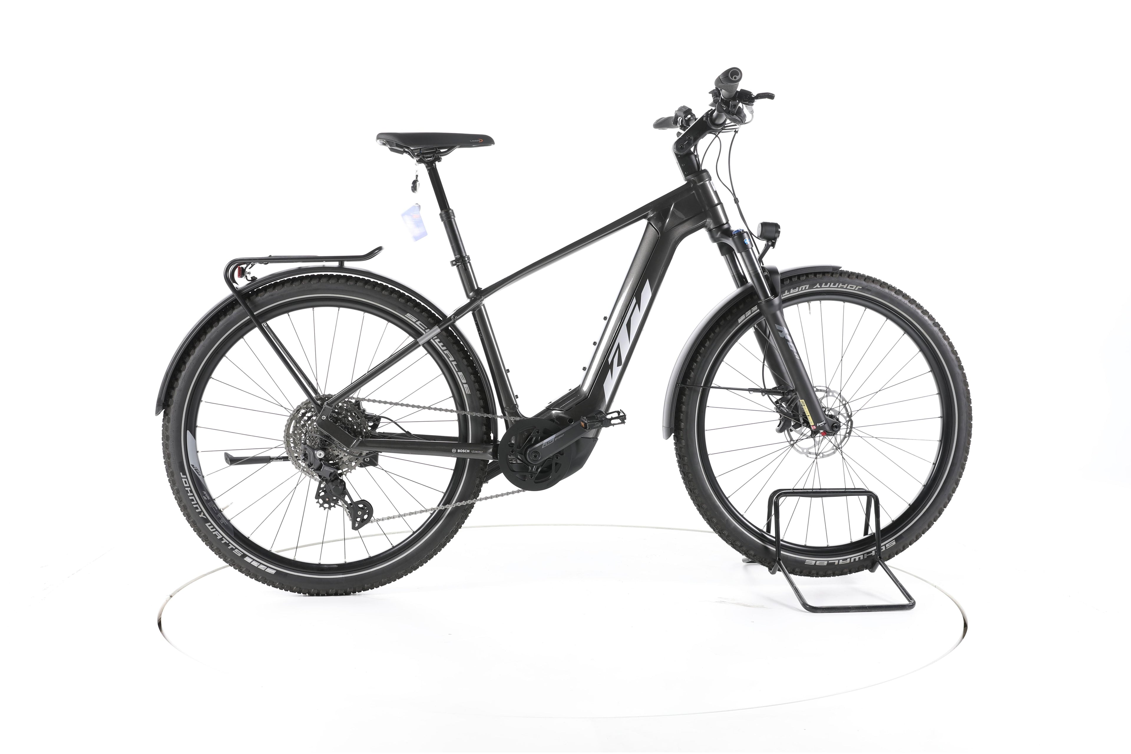 KTM Macina Team LFC Trekking E-Bike 2023 - Image 1