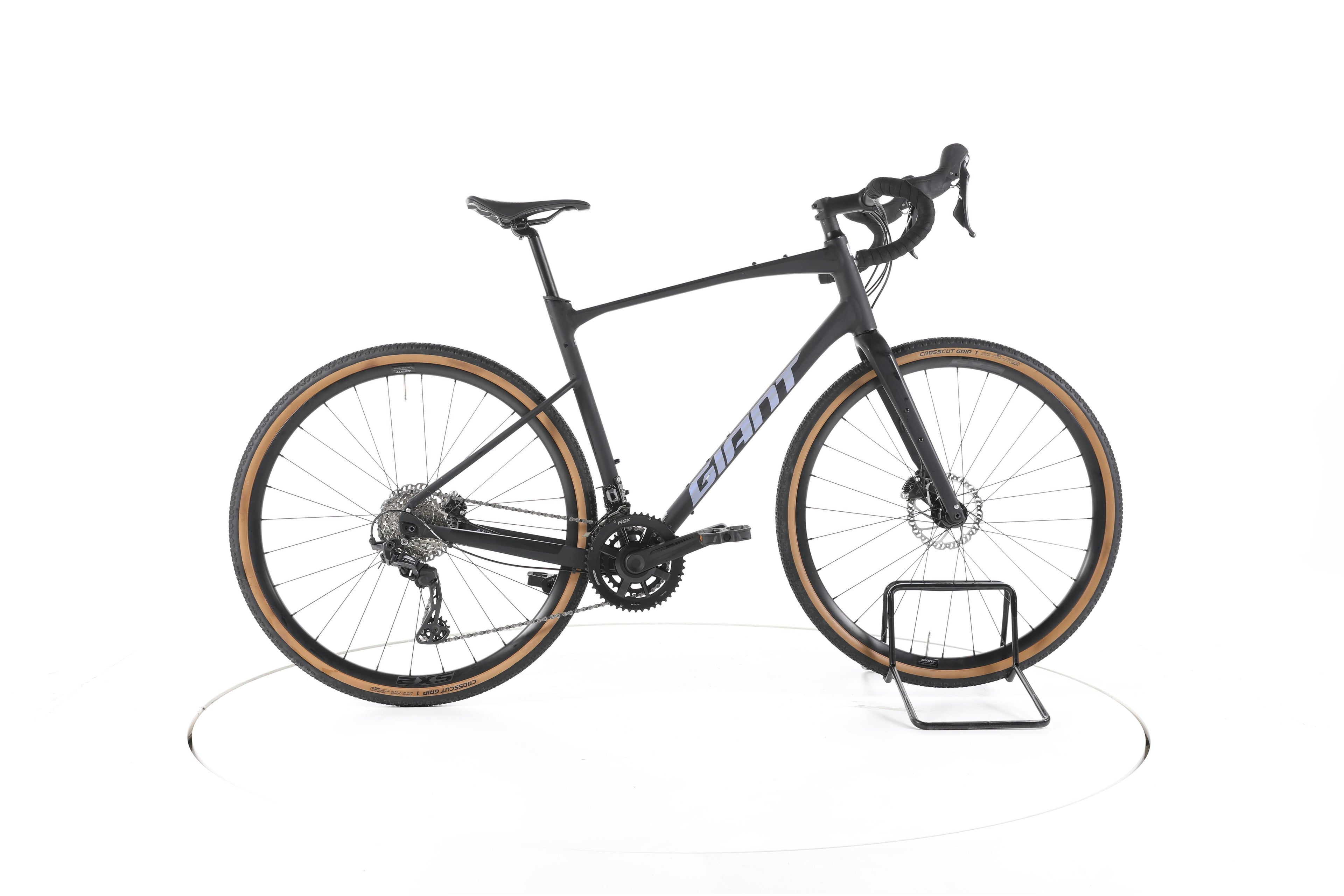 Giant Revolt Advanced 0 V2 - Image 1