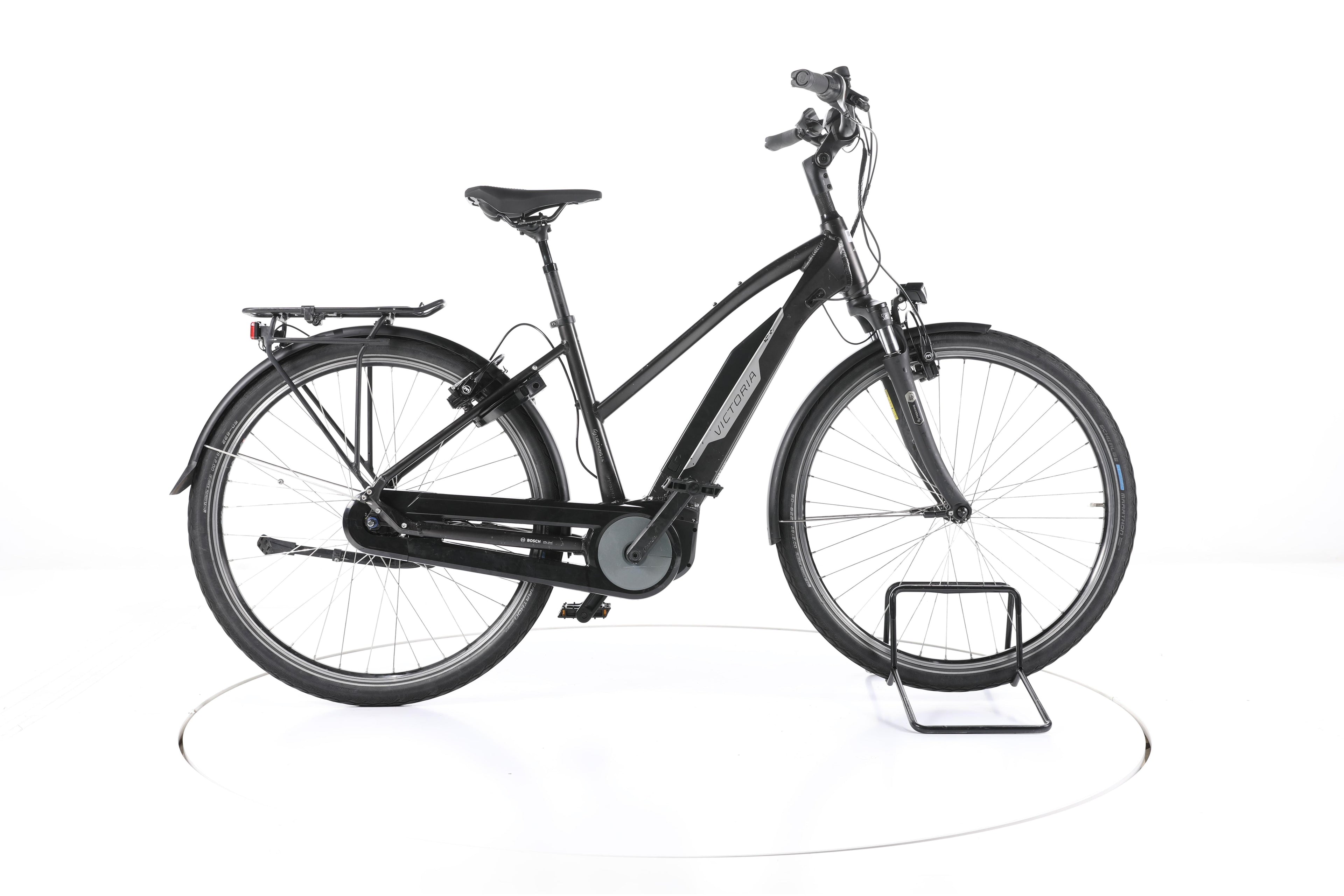 Victoria eTrekking 7.4 City E-Bike - Image 1
