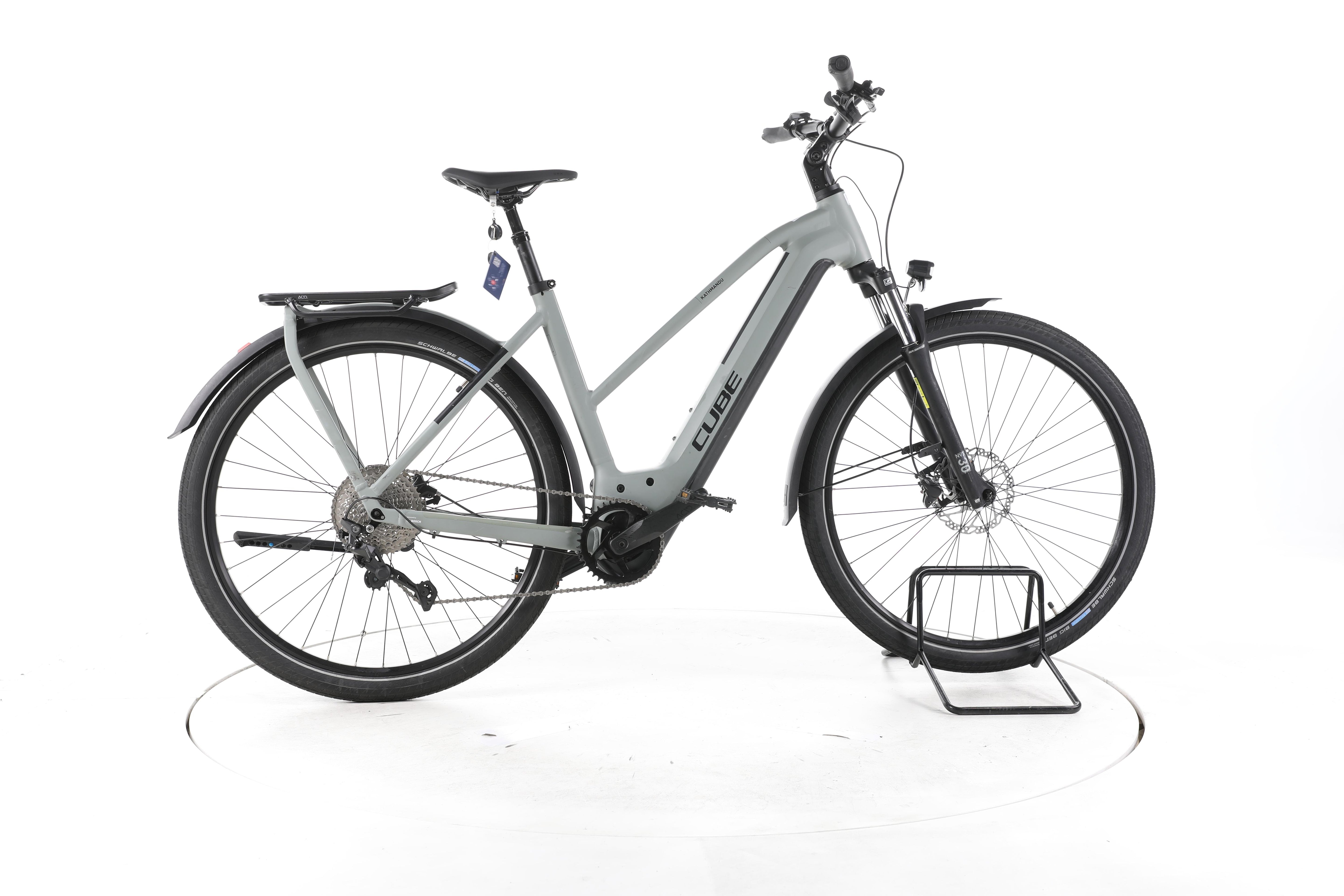 Cube Kathmandu Hybrid ONE Trekking E-Bike - Image 1