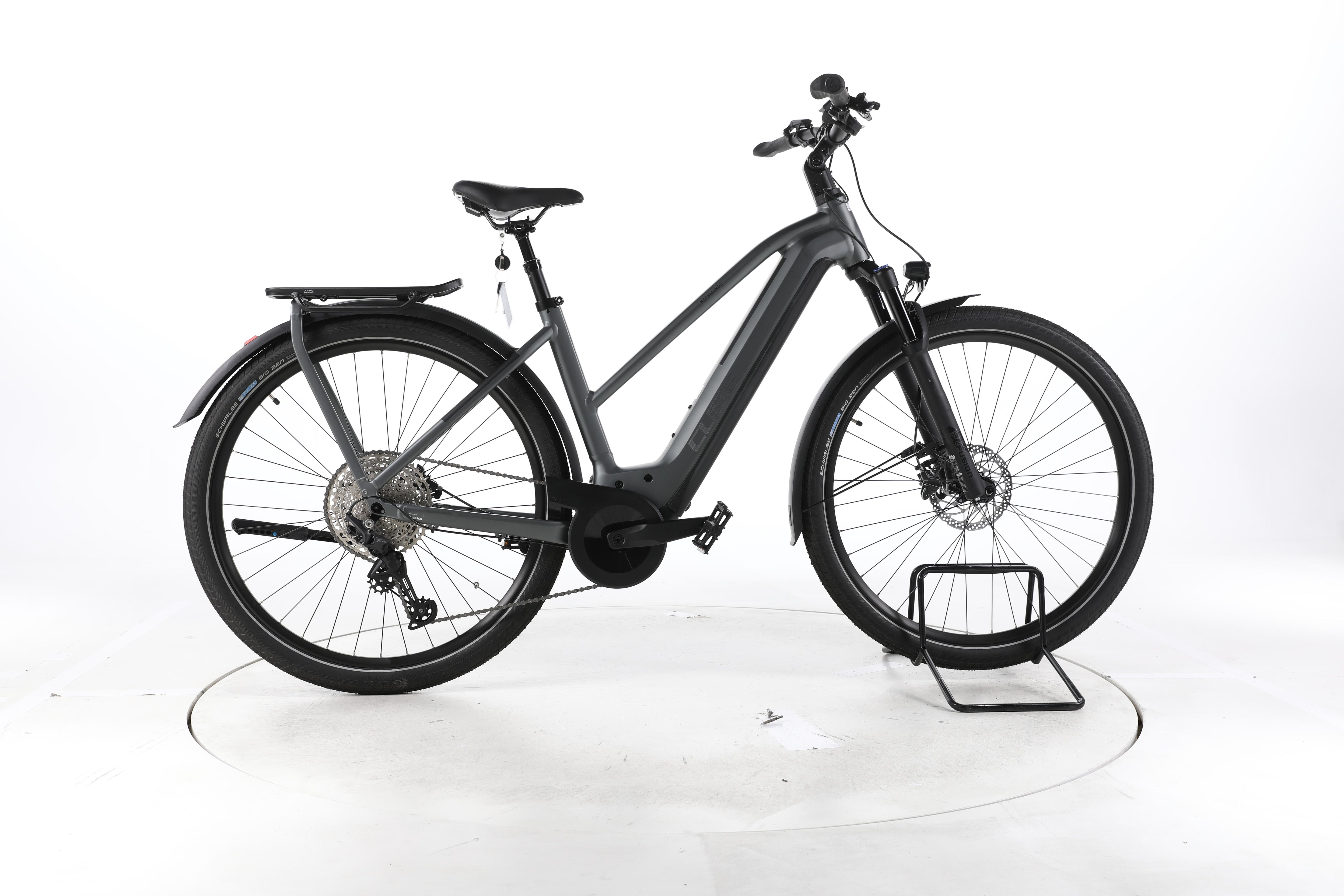 Cube Kathmandu Hybrid Pro Trekking E-Bike - Image 1