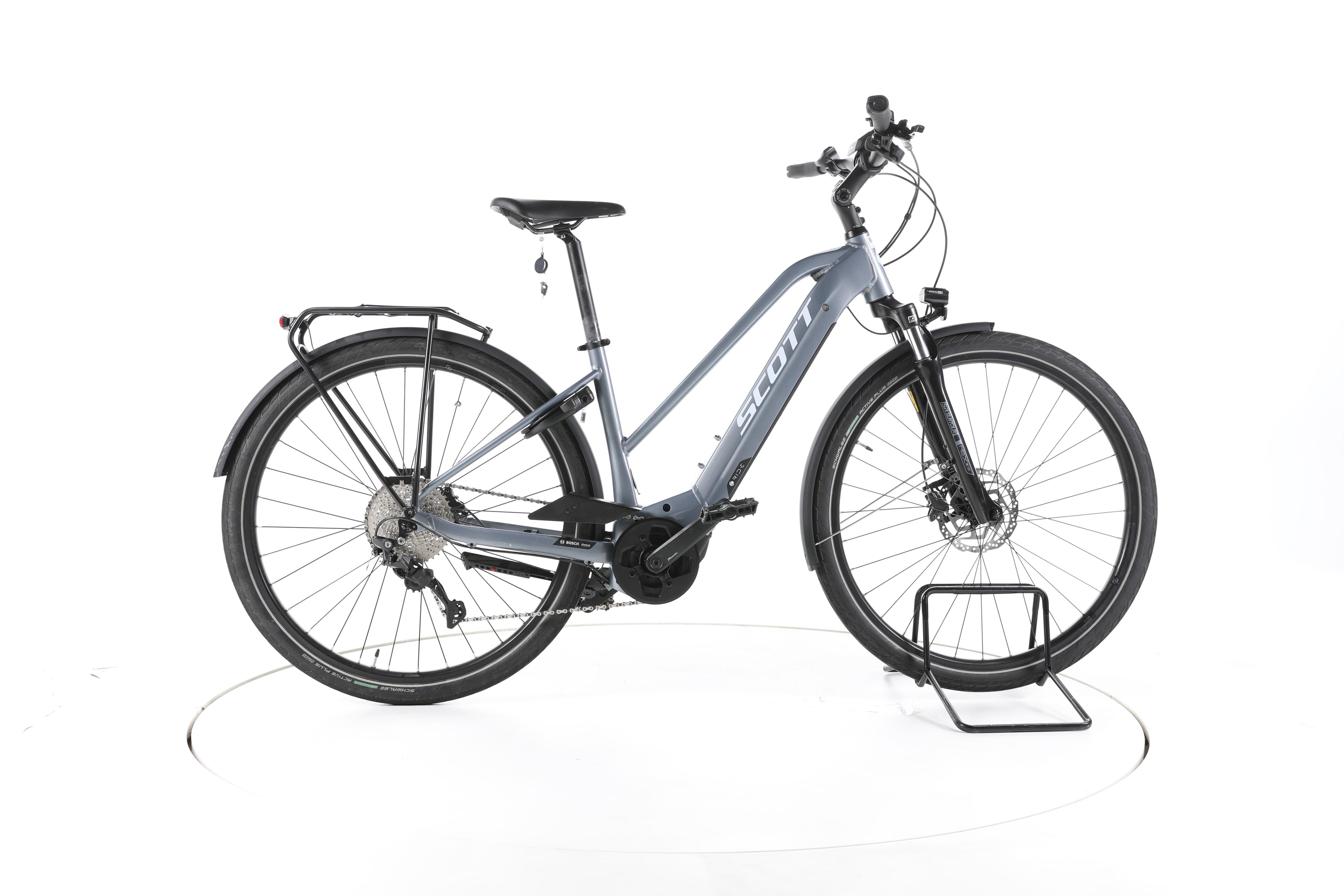 Scott Sub Tour eRIDE 10 Trekking E-Bike - Image 1