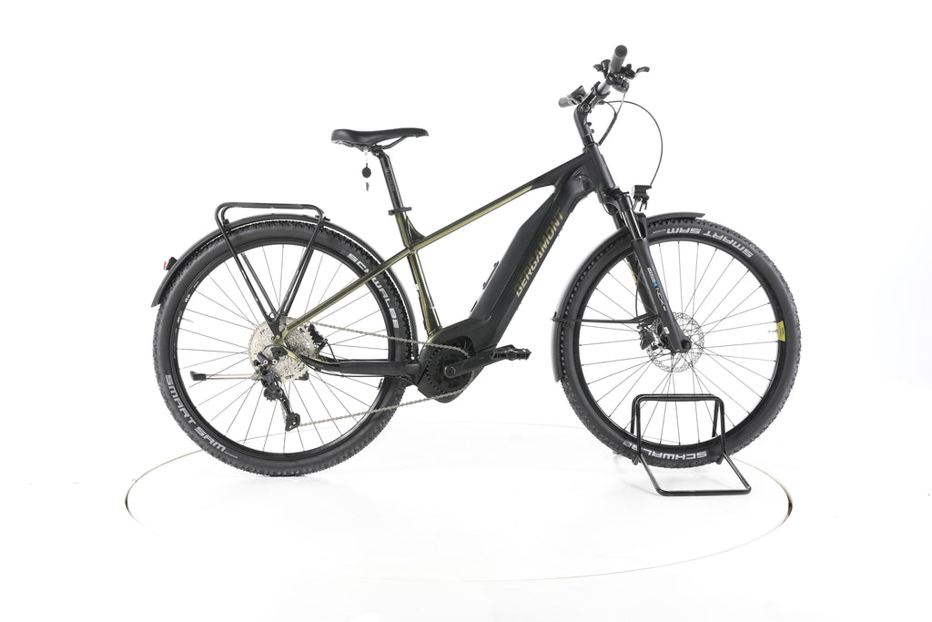 Bergamont E-Revox 4 EQ Trekking E-Bike - Image 1