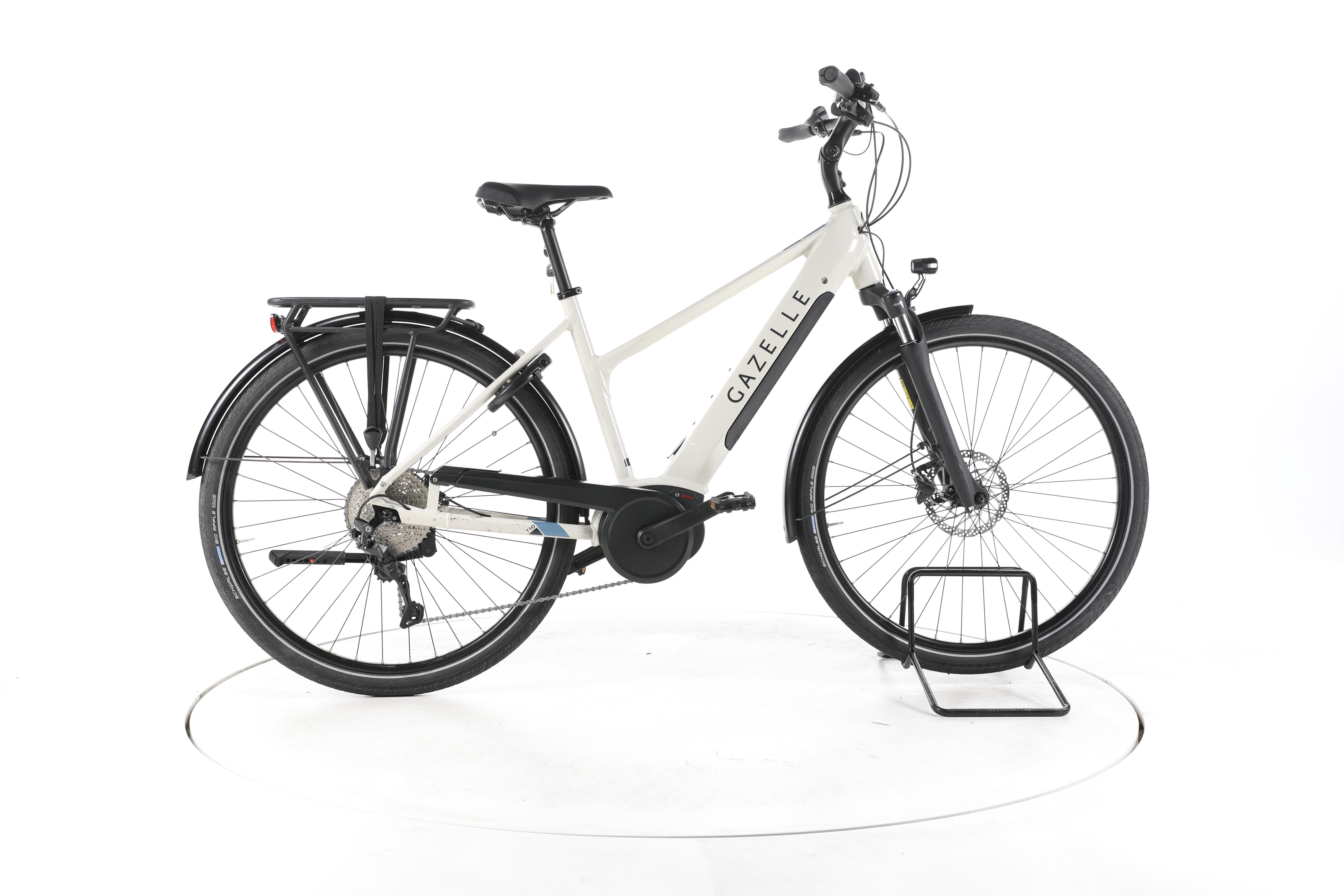 Gazelle Medeo T10 HMB Trekking E-Bike - Image 1