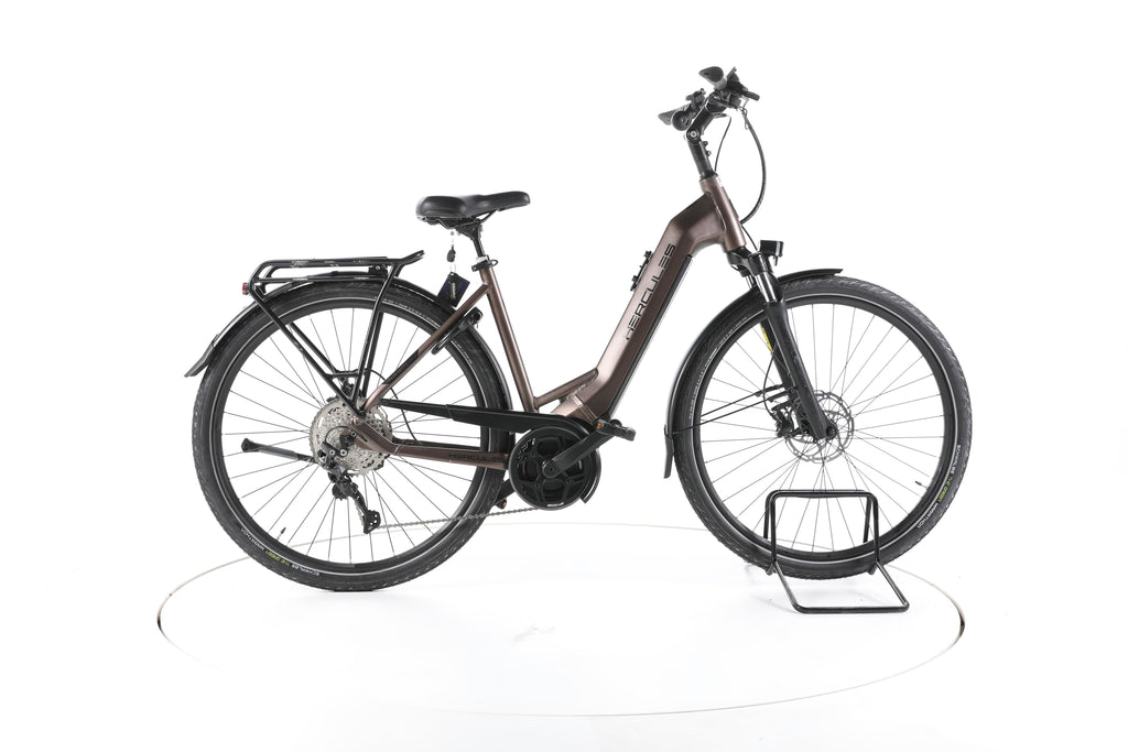Hercules Pasero Sport I-10 Trekking E-Bike Tiefeinsteiger - Image 1
