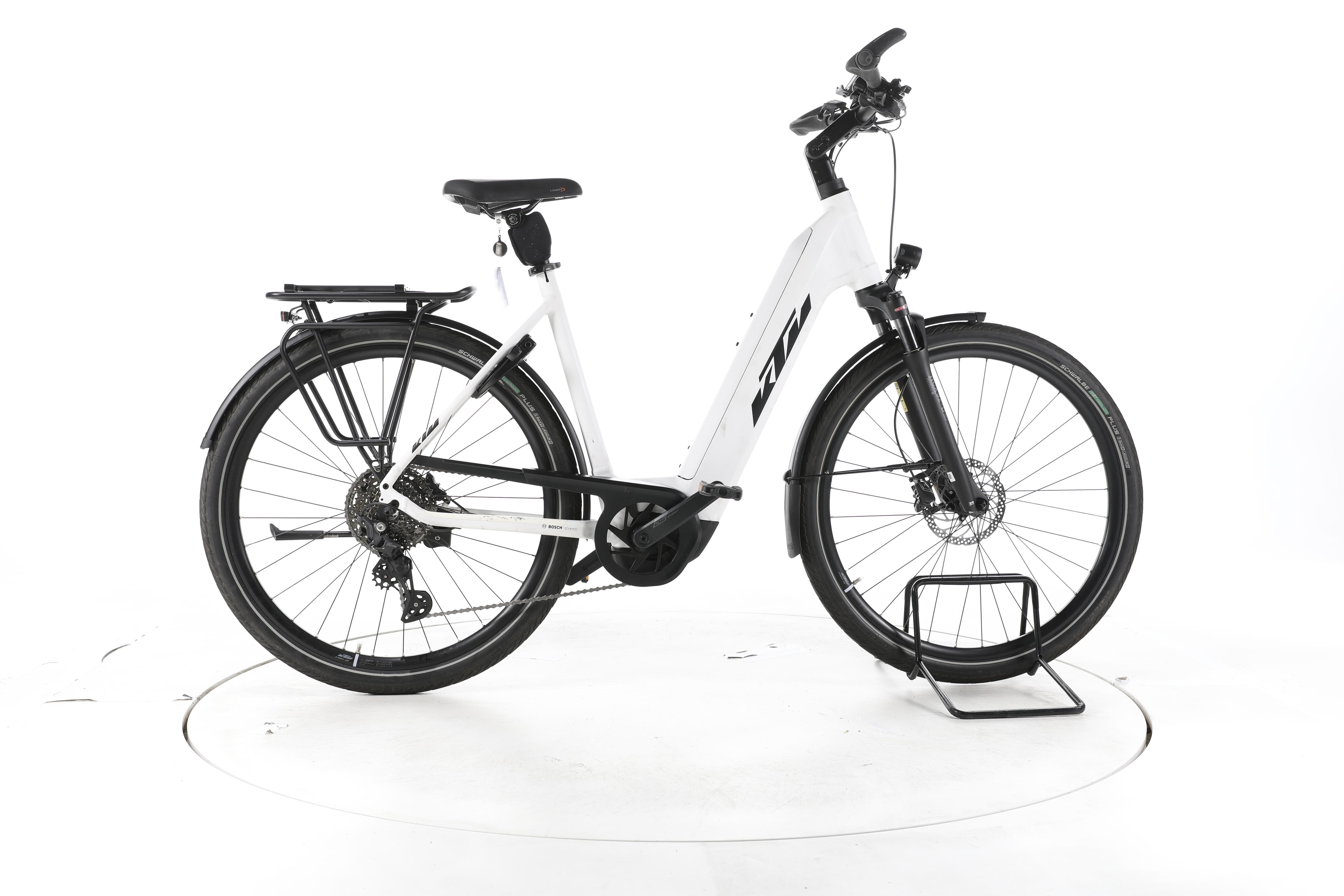 KTM Cento 10 Trekking E-Bike Tiefeinsteiger - Image 1