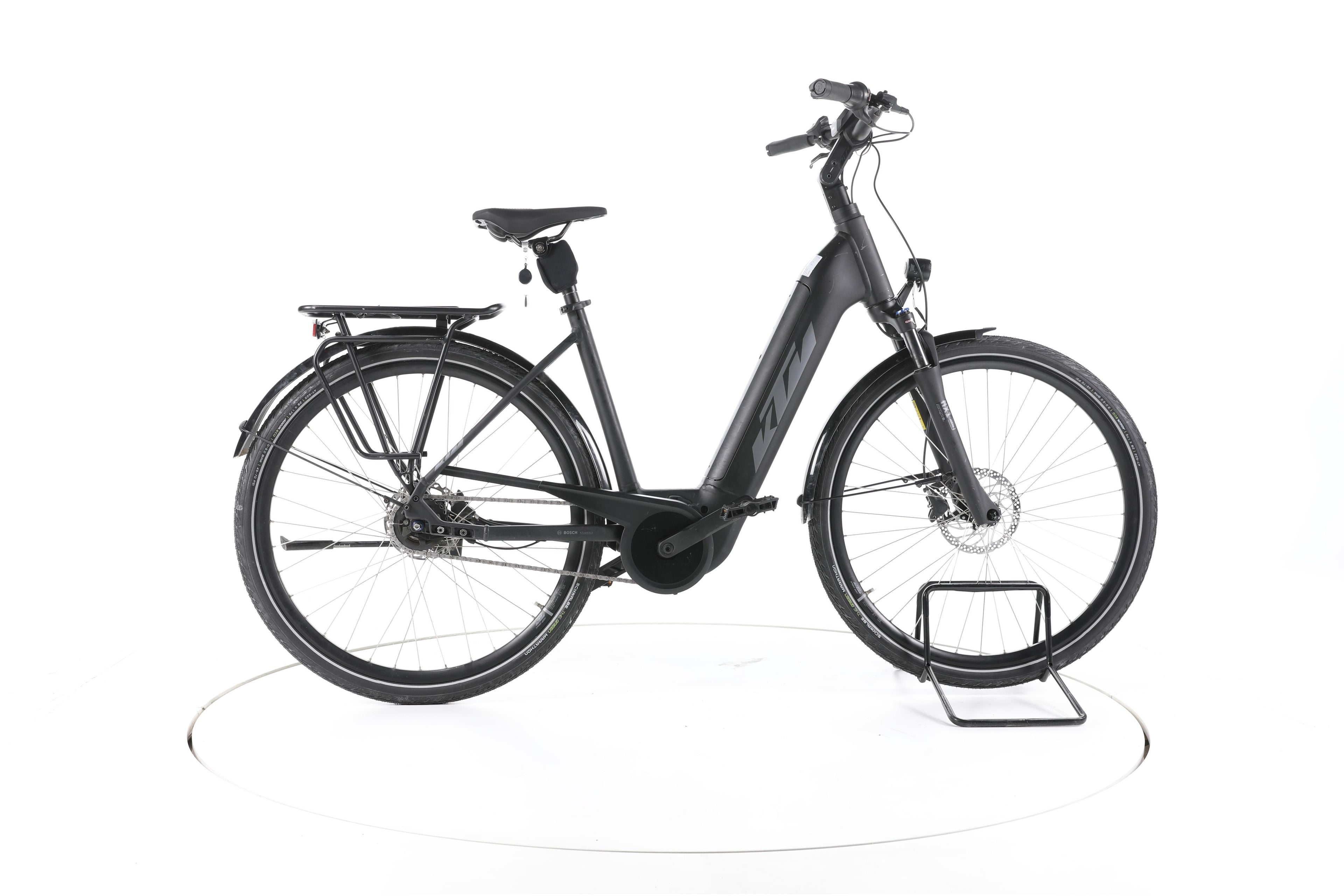 KTM ZEG Cento 5 RT Trekking E-Bike Tiefeinsteiger - Image 1