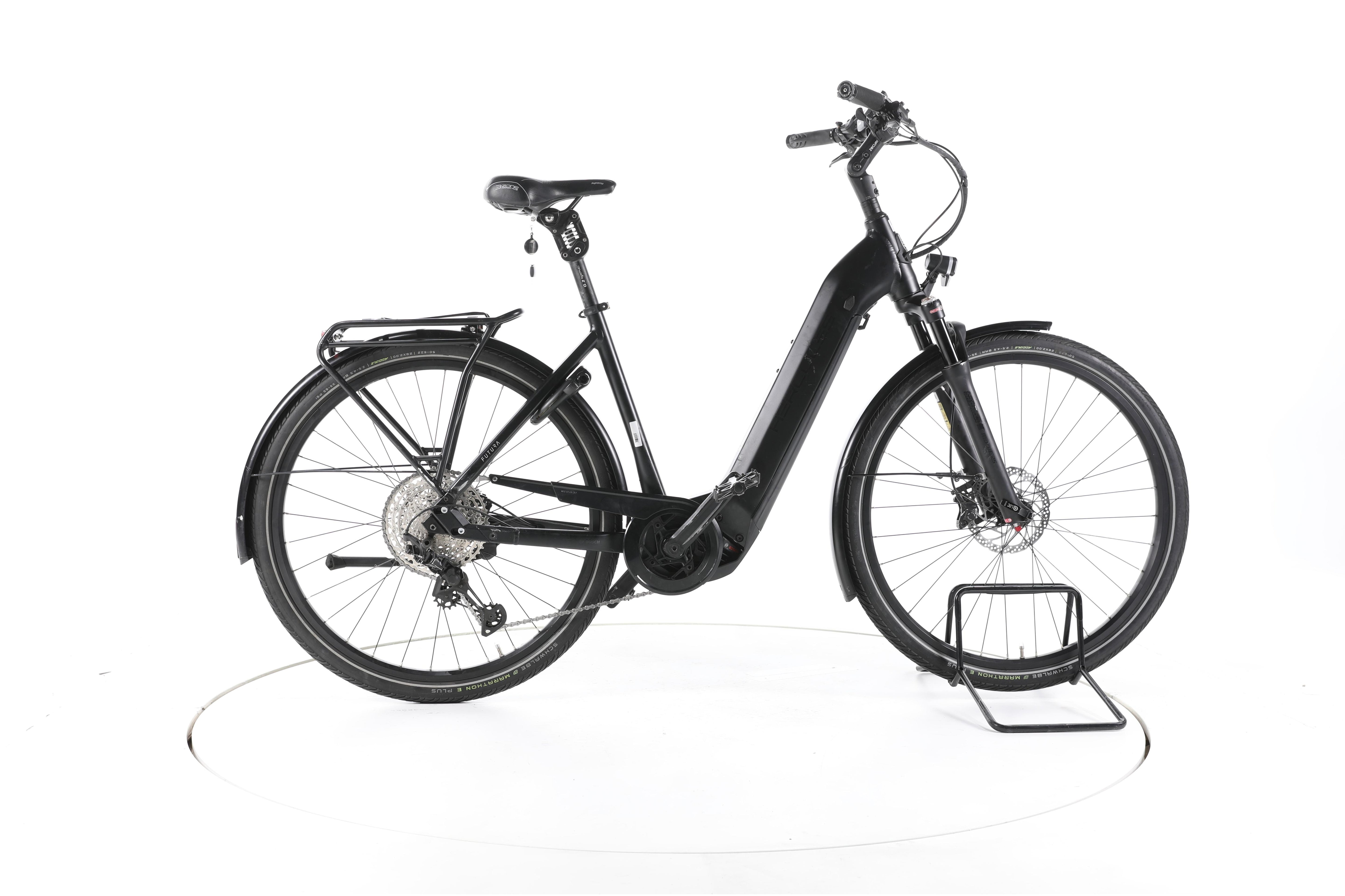 Hercules Futura HD I-12 Trekking E-Bike Tiefeinsteiger - Image 1