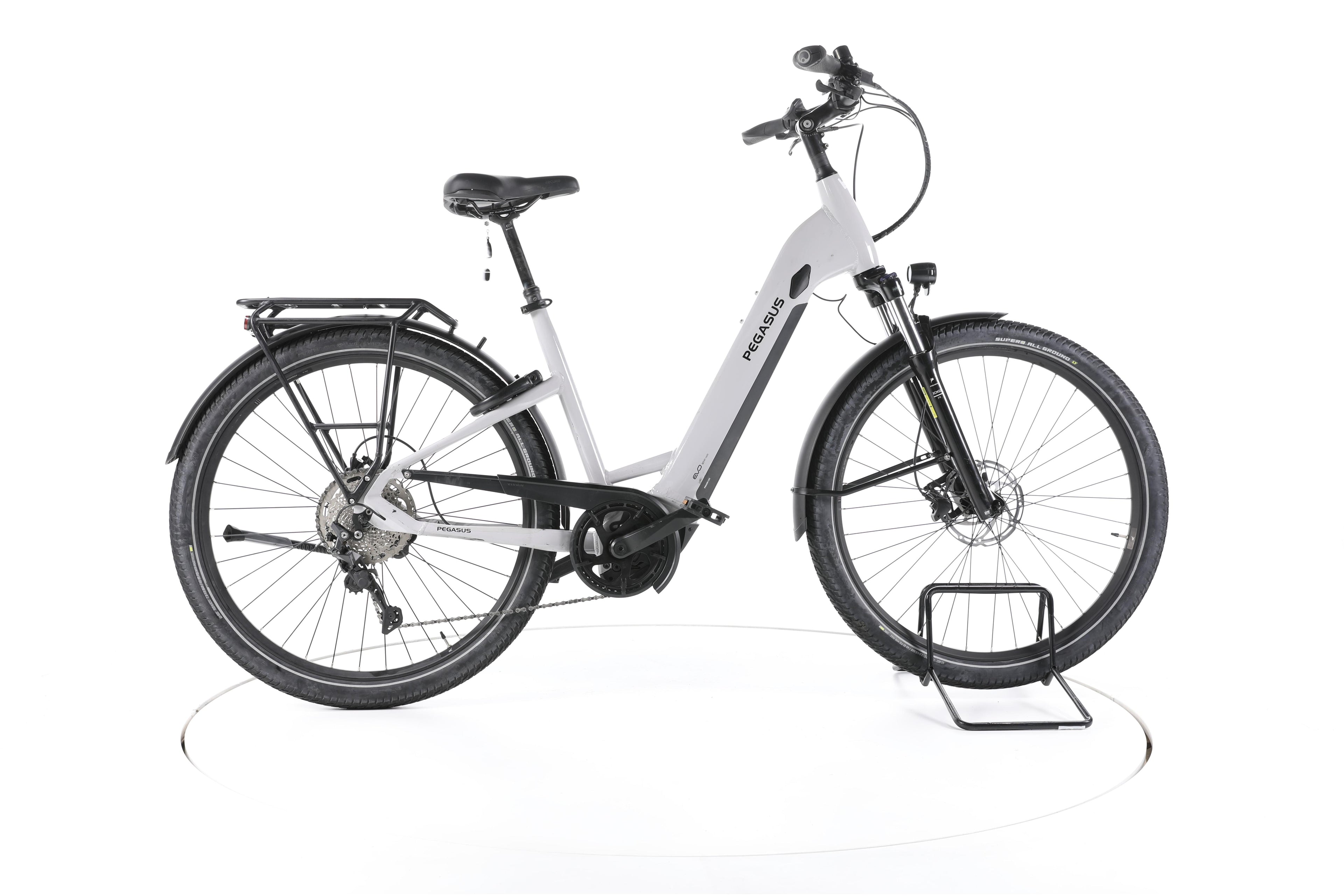 Pegasus Savino Evo 10 CX Trekking E-Bike Tiefeinsteiger - Image 1