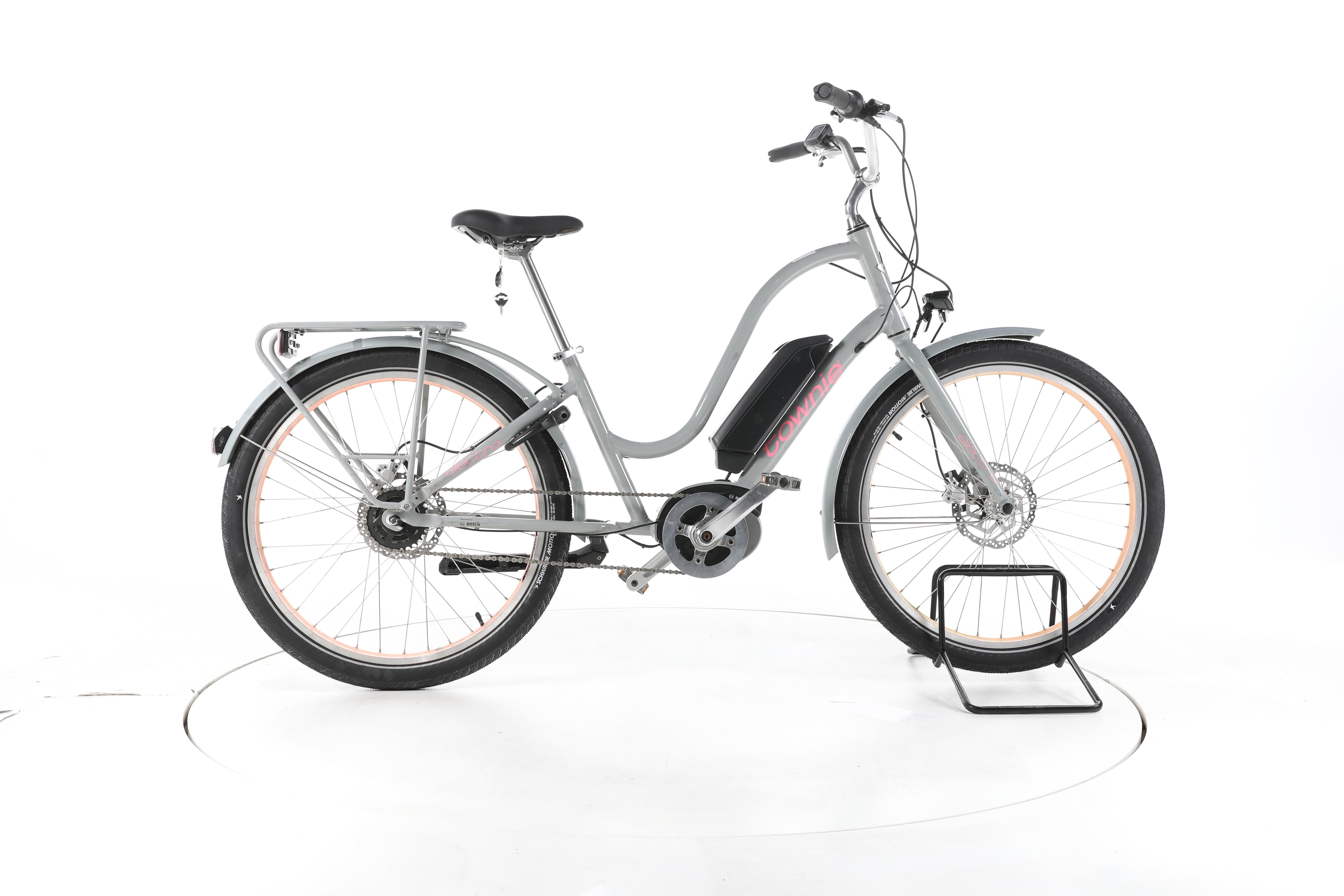 Electra Bicycle Townie Go! 5i Step-Thru City E-Bike - Image 1