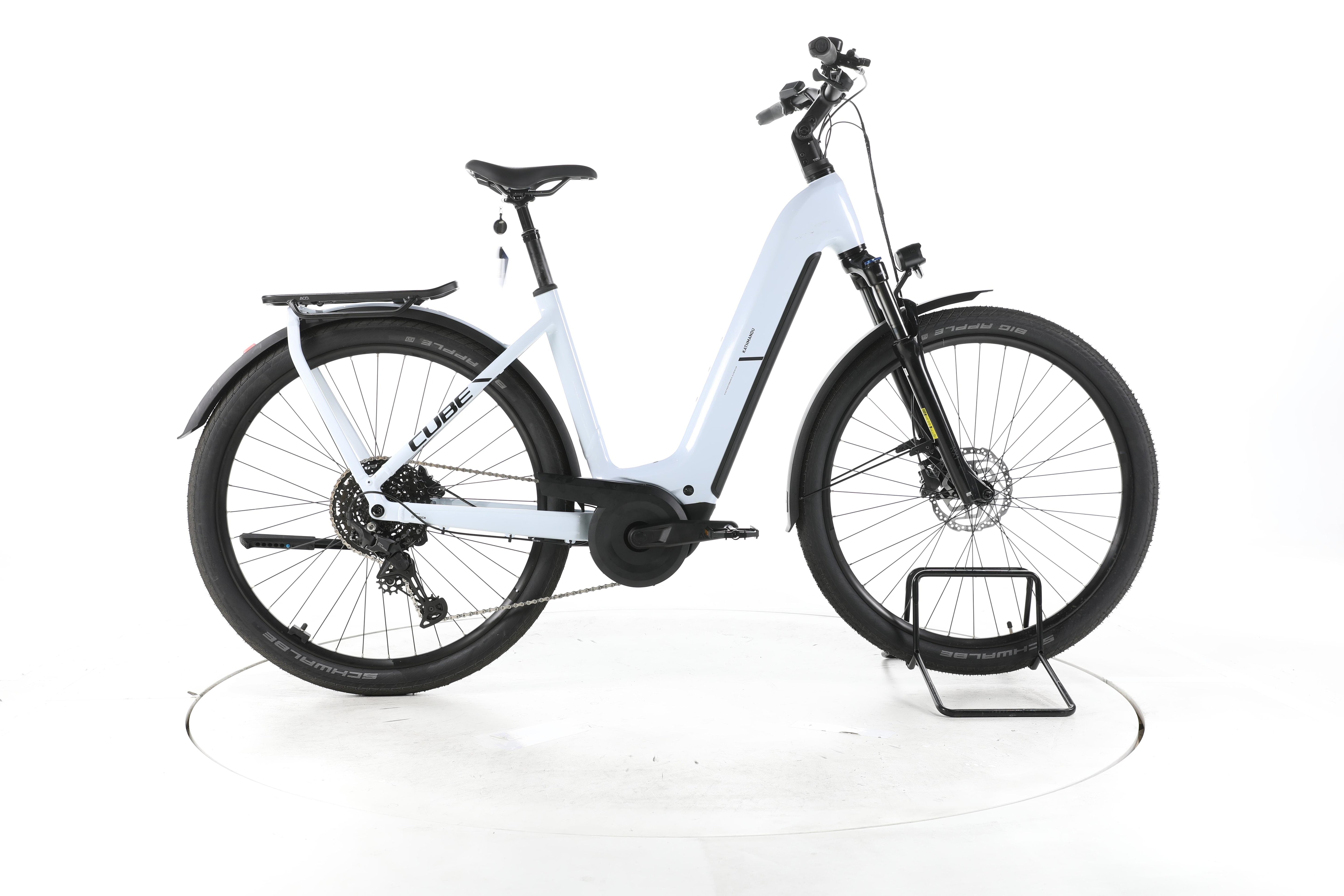 Cube Kathmandu Hybrid ONE Trekking E-Bike Tiefeinsteiger 2025 - Image 1