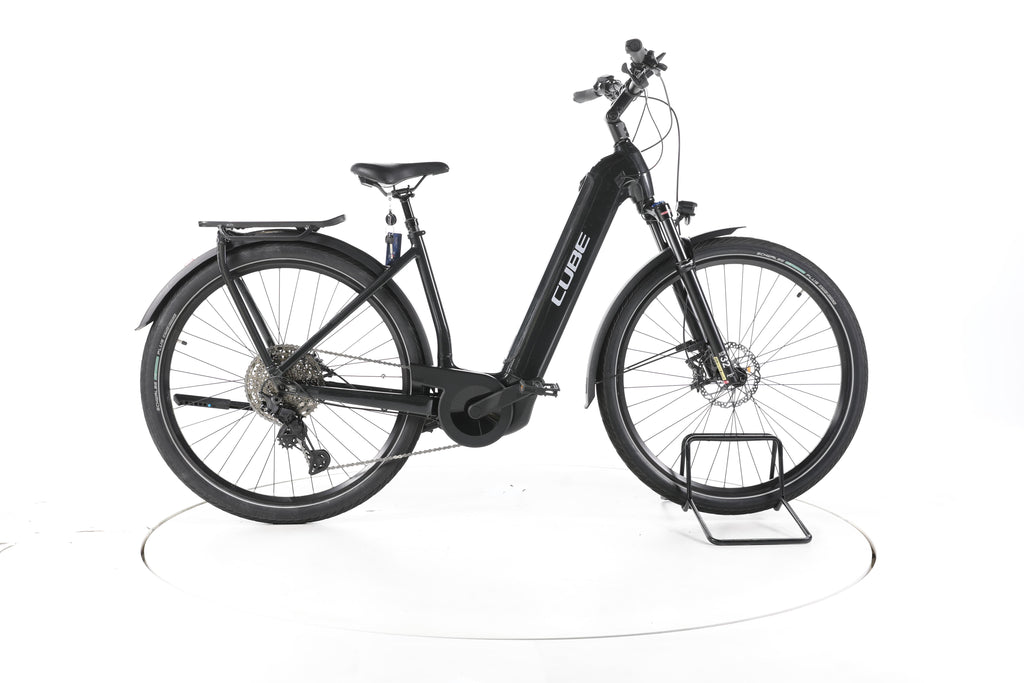 Cube Kathmandu Hybrid EXC Trekking E-Bike Tiefeinsteiger 2024 - Image 1