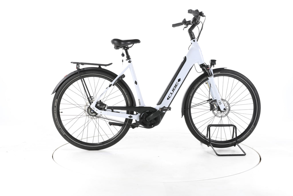 Cube Supreme Hybrid EXC Trekking E-Bike Tiefeinsteiger - Image 1