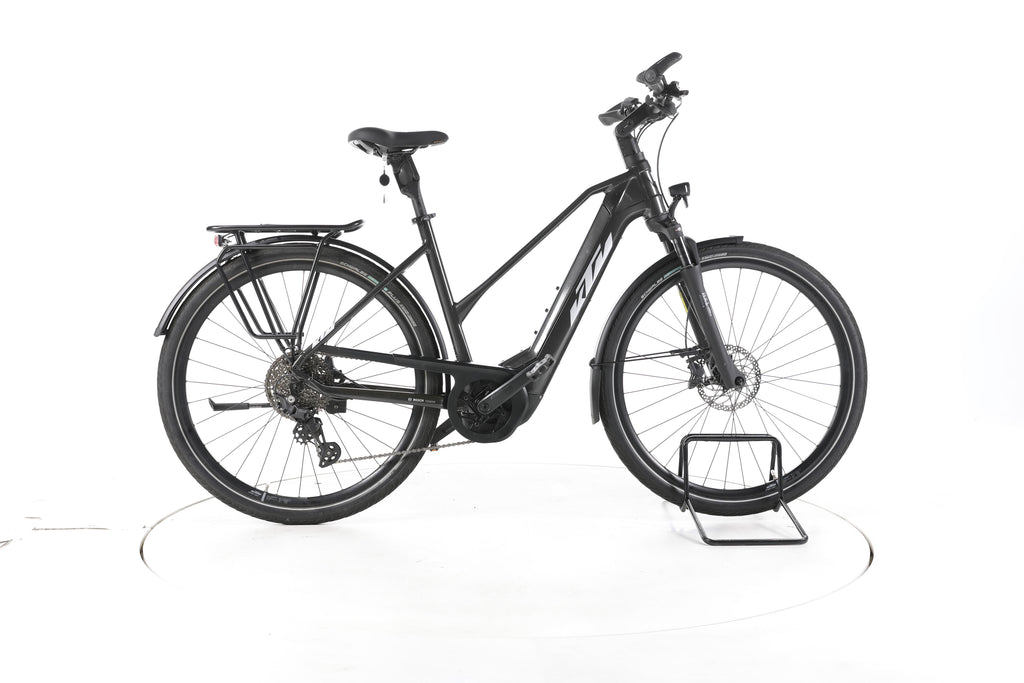 KTM Macina Style 730 Trekking E-Bike - Image 1