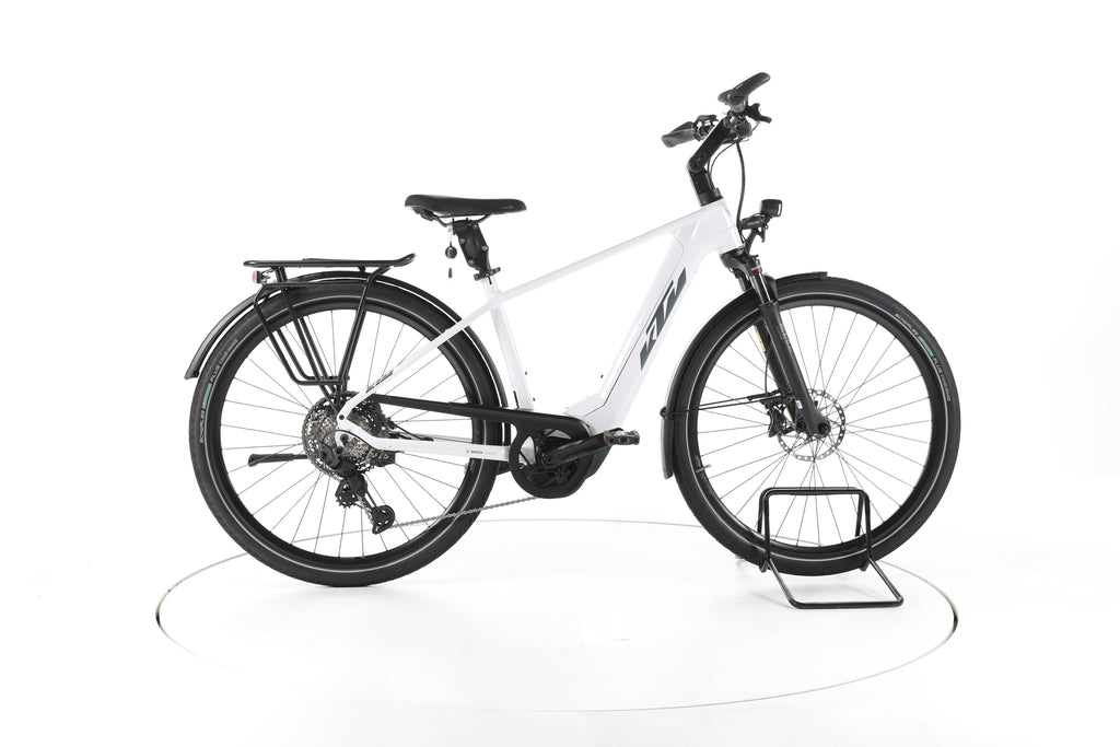 KTM Macina Style 720 Trekking E-Bike - Image 1