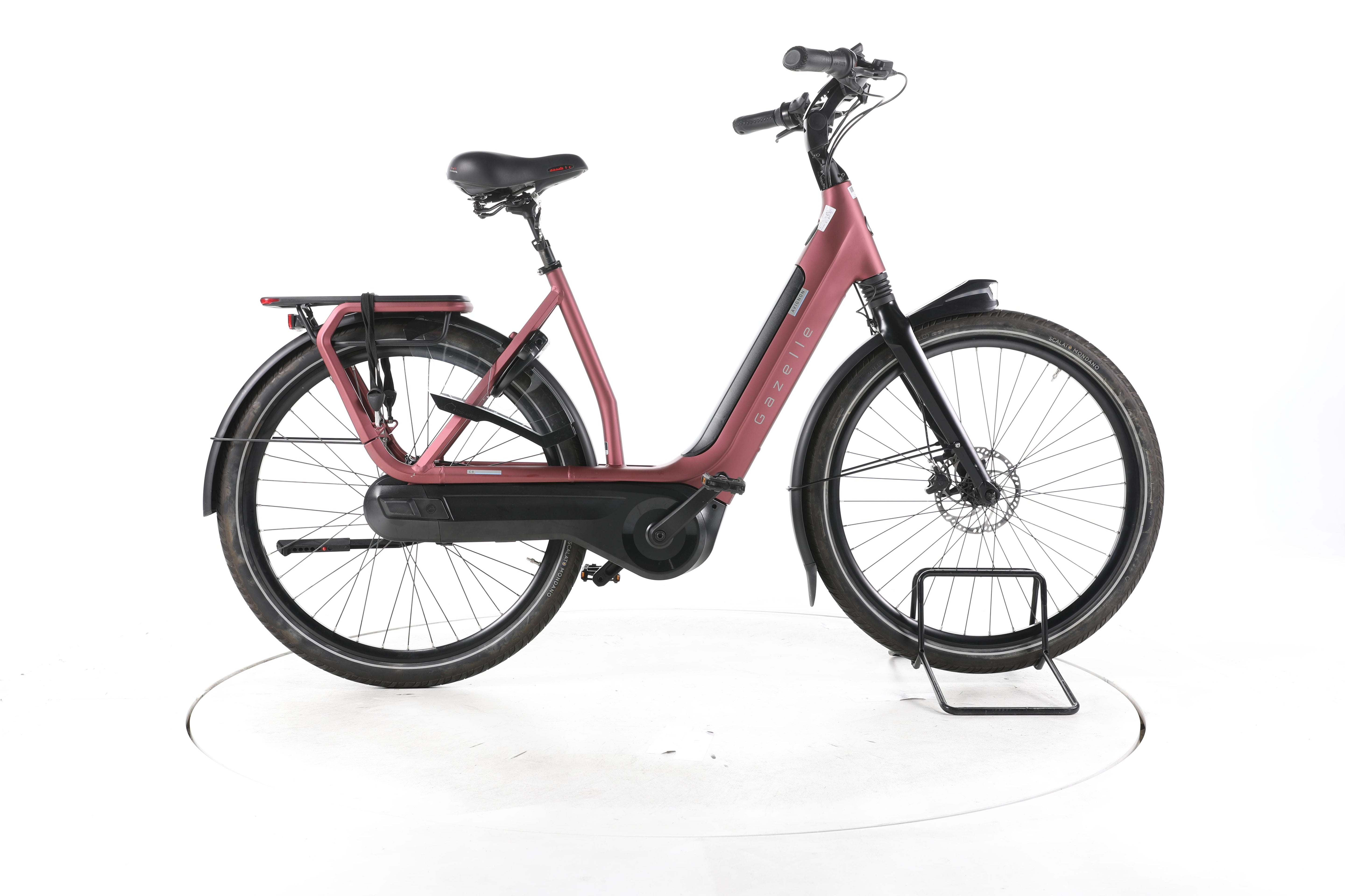 Gazelle Avignon C8 HMB City E-Bike Tiefeinsteiger - Image 1
