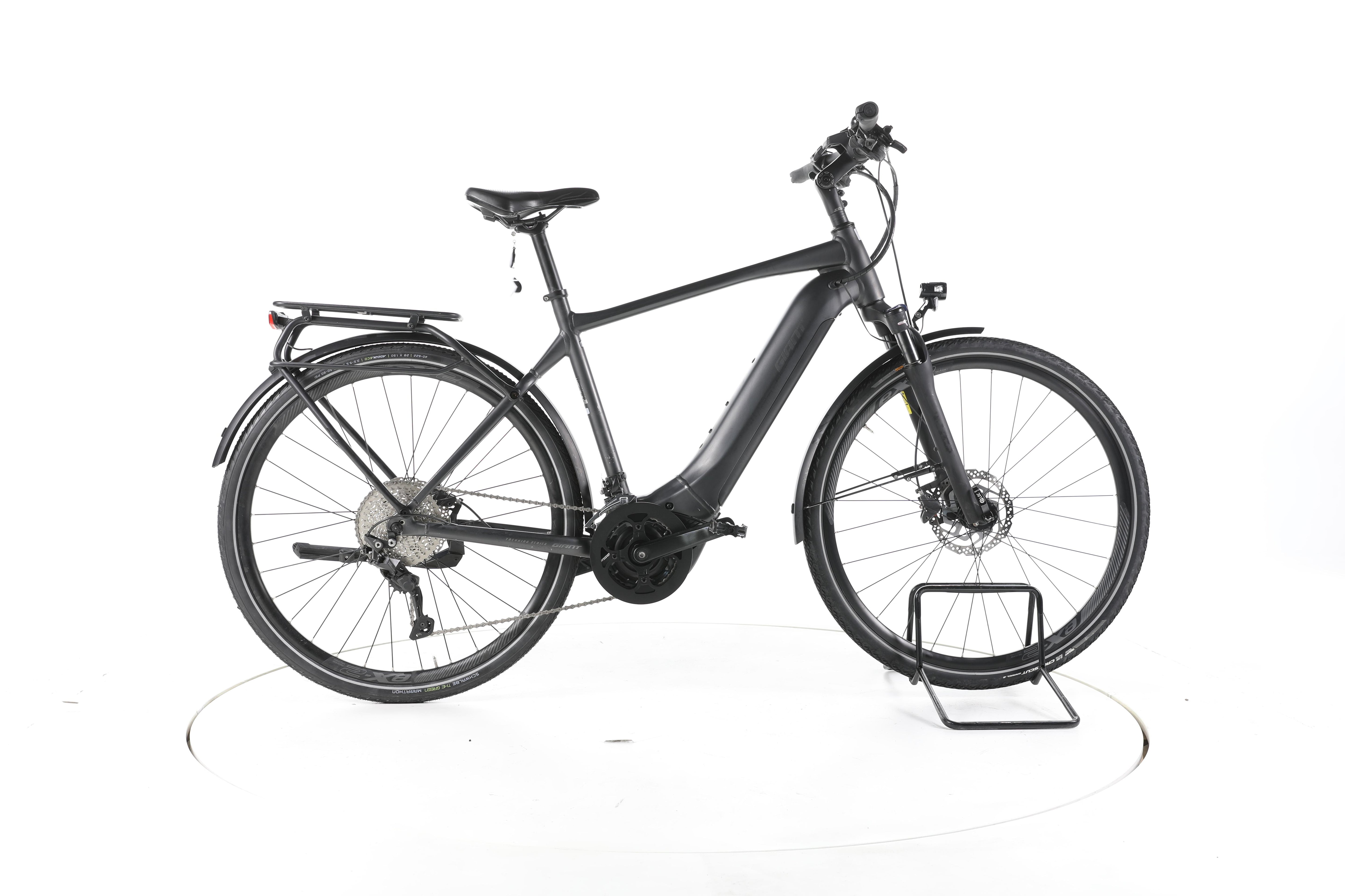 Giant Explore E+ 1S G Trekking E-Bike - Image 1