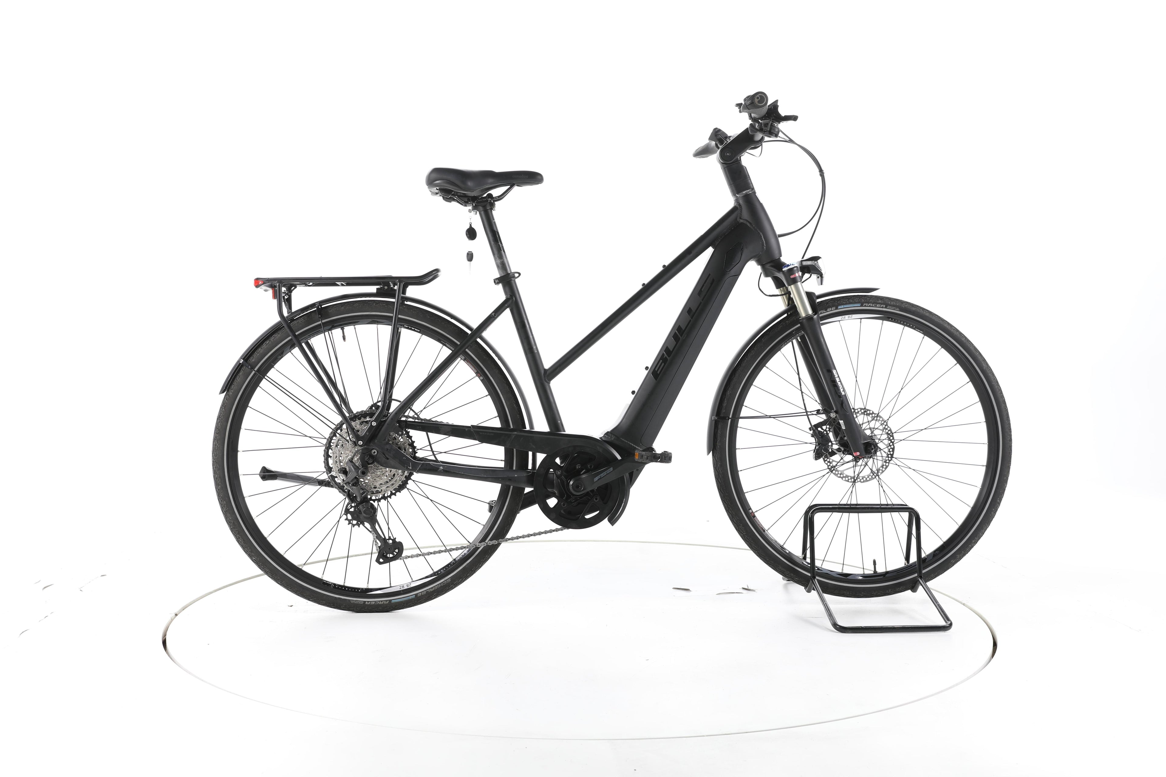 Bulls Cross Lite EVO Trekking E-Bike - Image 1