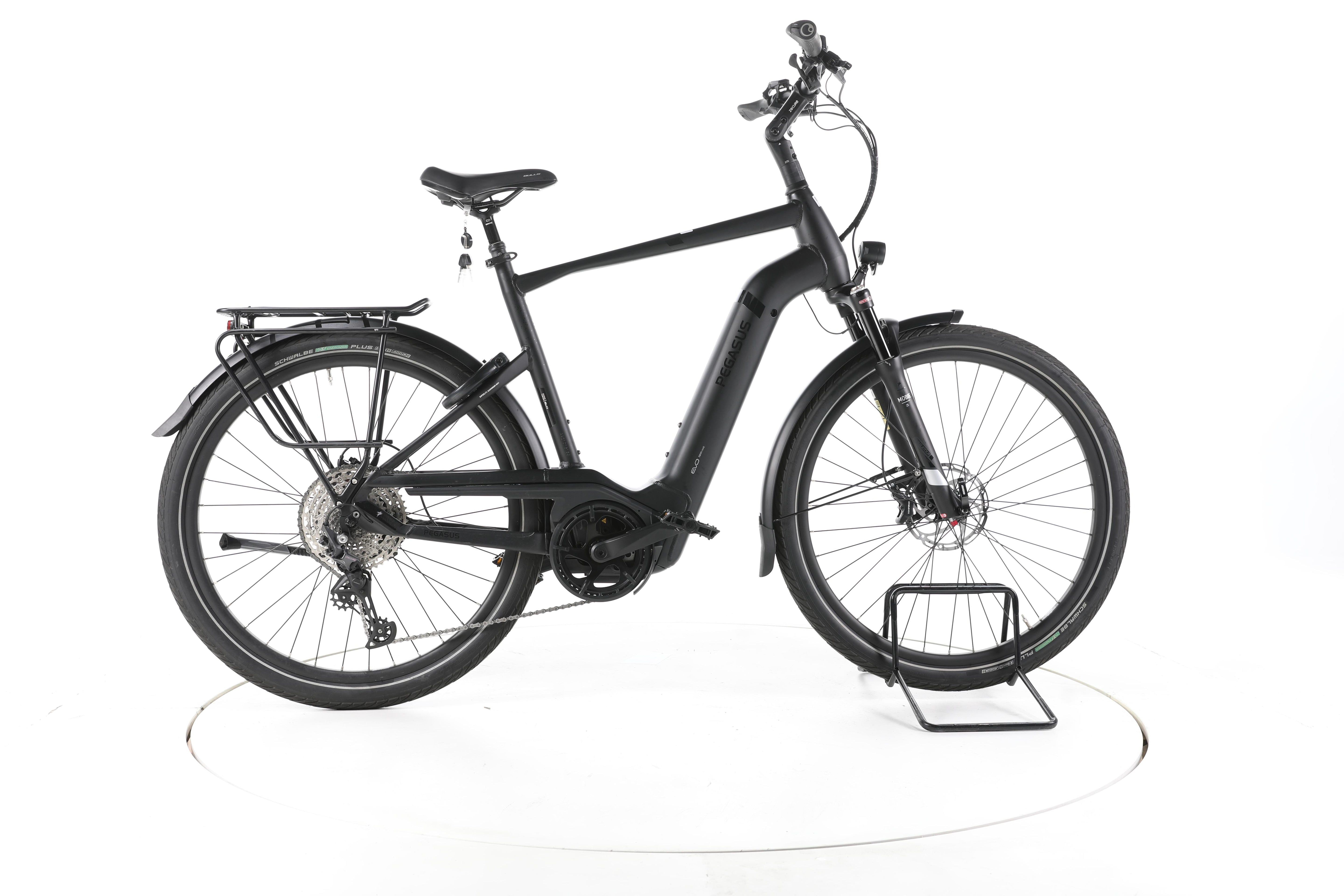 Pegasus Strong EVO 12 Lite Trekking E-Bike - Image 1