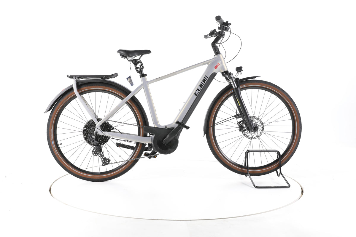 Cube Touring Hybrid Pro Trekking E-Bike - Image 1
