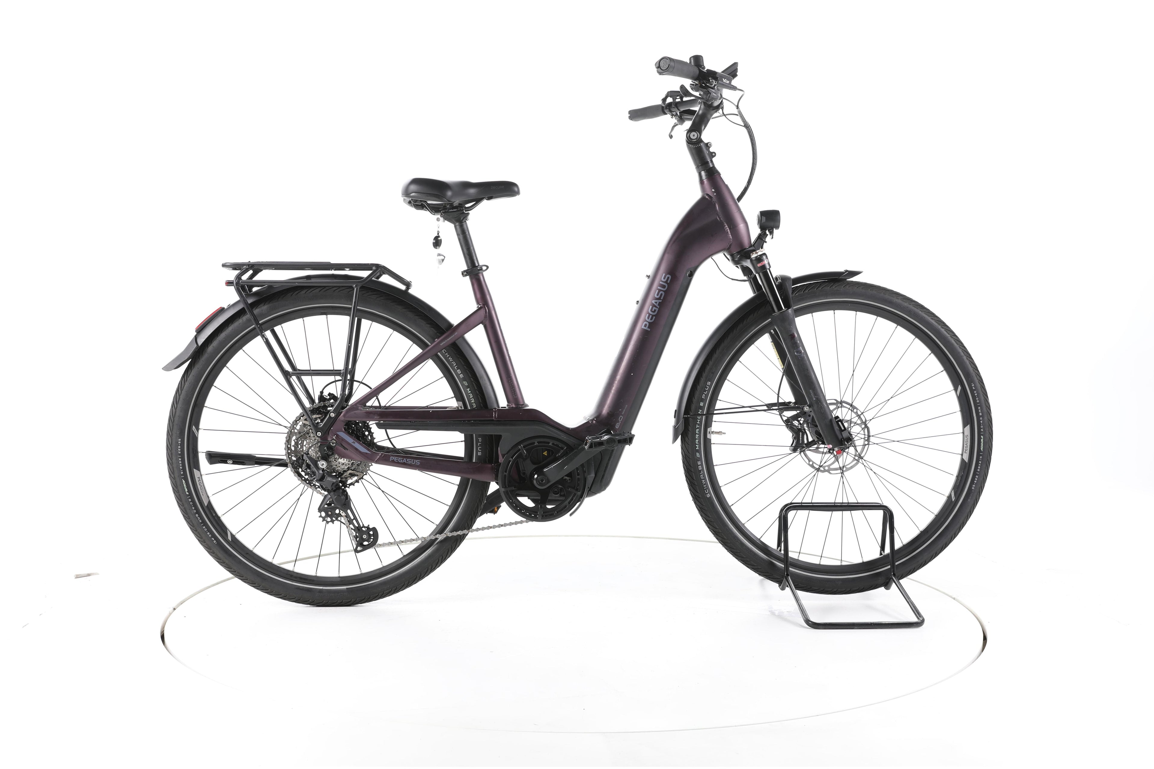Pegasus Premio EVO Lite Trekking E-Bike Tiefeinsteiger 2023 - Image 1