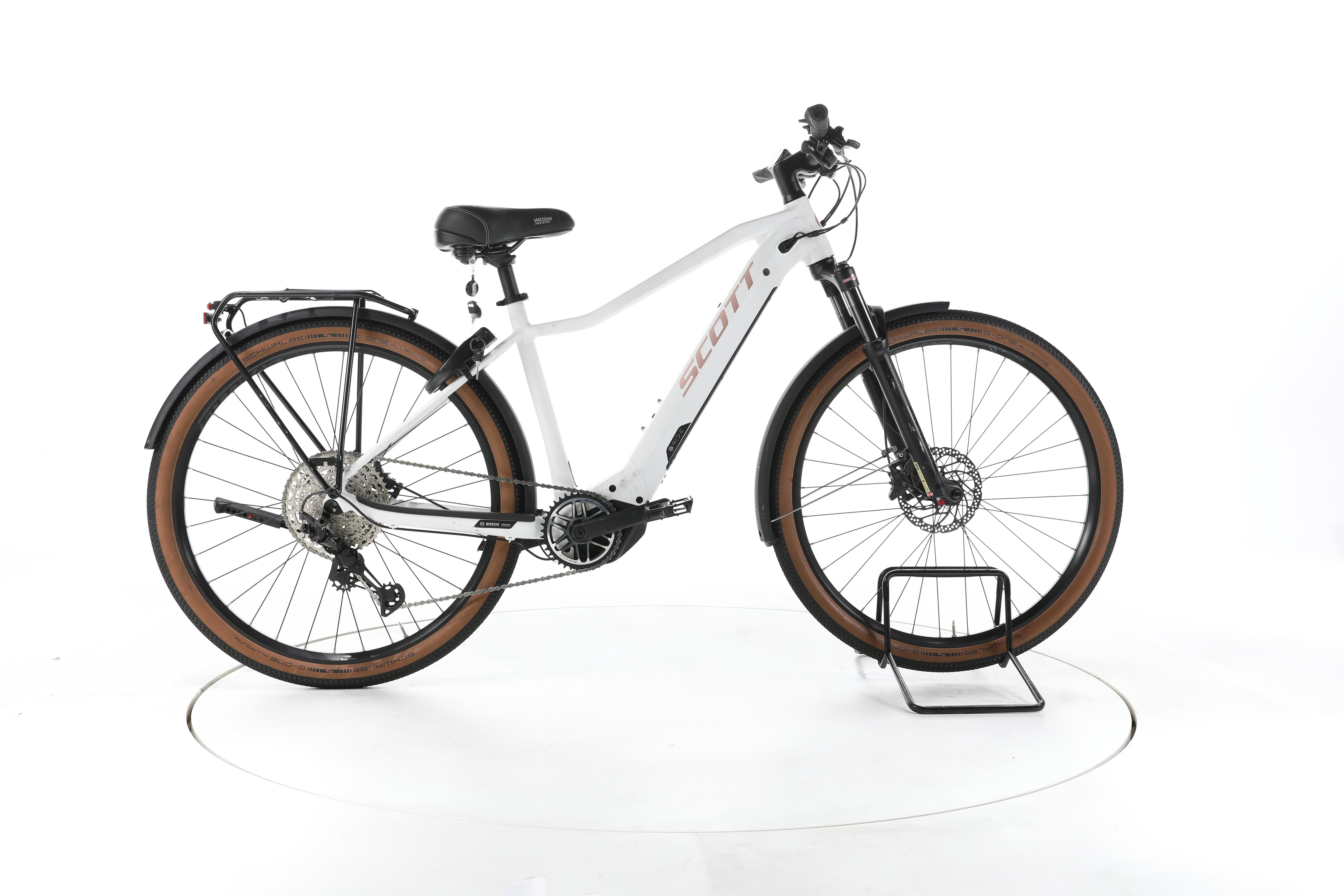 Scott Axis eRide 10 Trekking E-Bike - Image 1