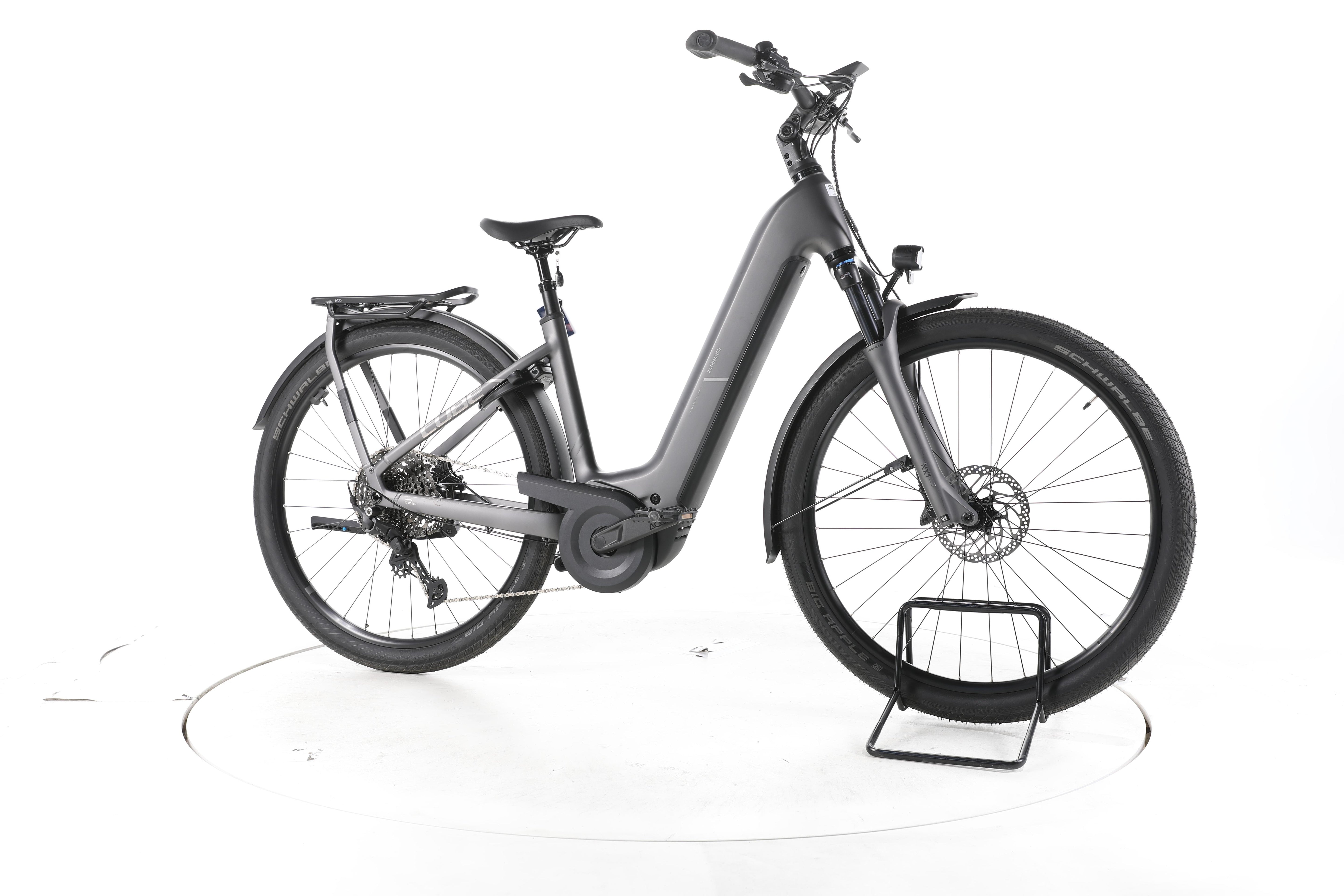 Cube Kathmandu Hybrid Pro Trekking E-Bike Tiefeinsteiger - Image 2