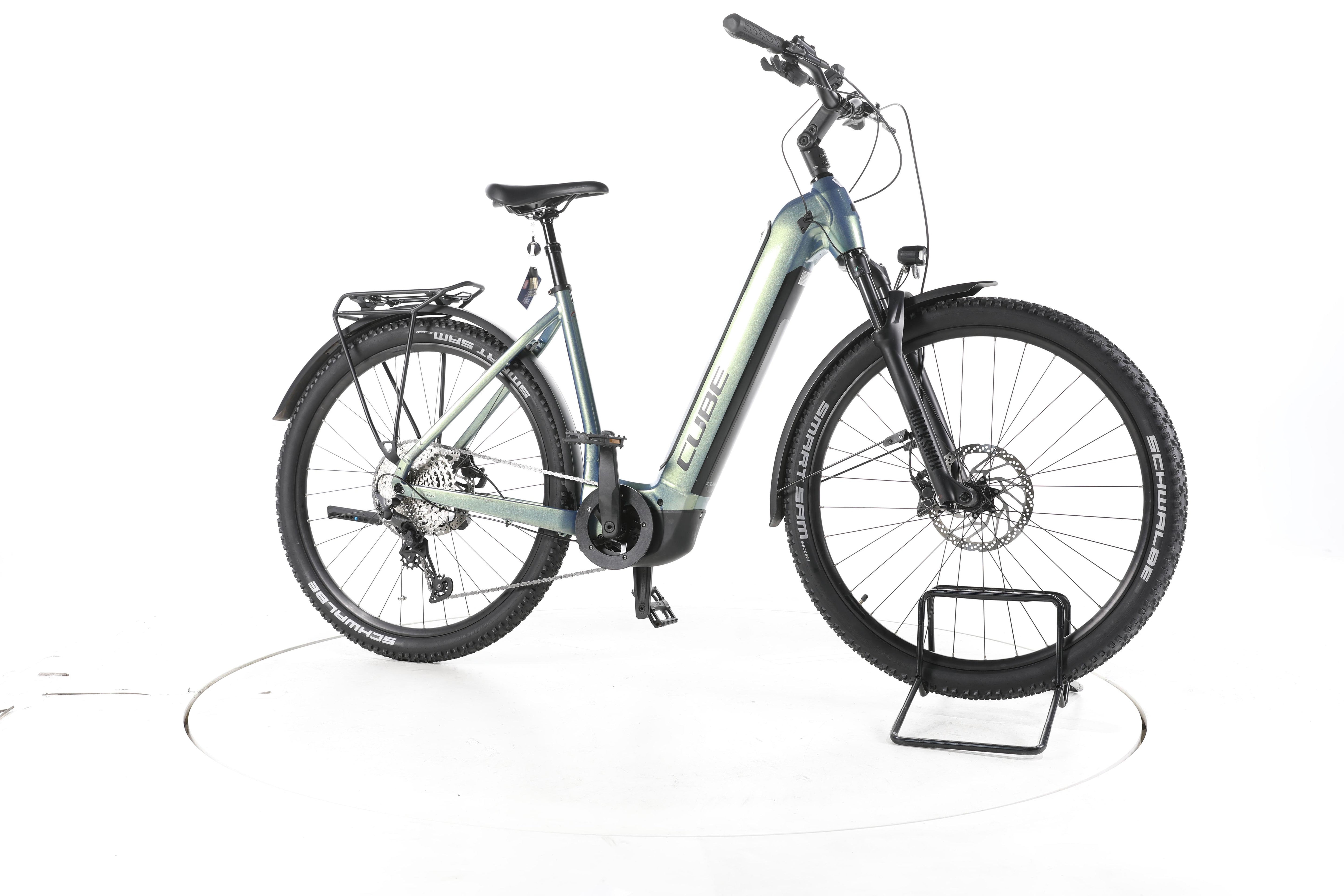 Cube Nuride Hybrid SLX Trekking E-Bike Tiefeinsteiger - Image 2